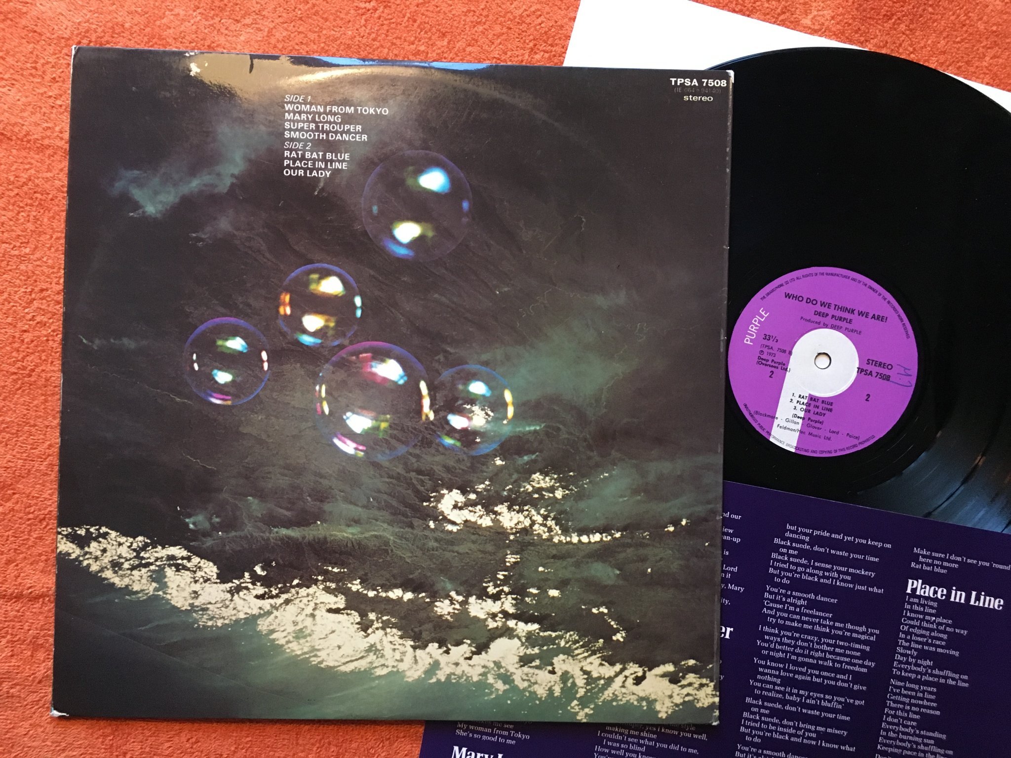 Omslagsbild för skivan DEEP PURPLE who do we think we are! LP -73 UK PURPLE TPSA 7508