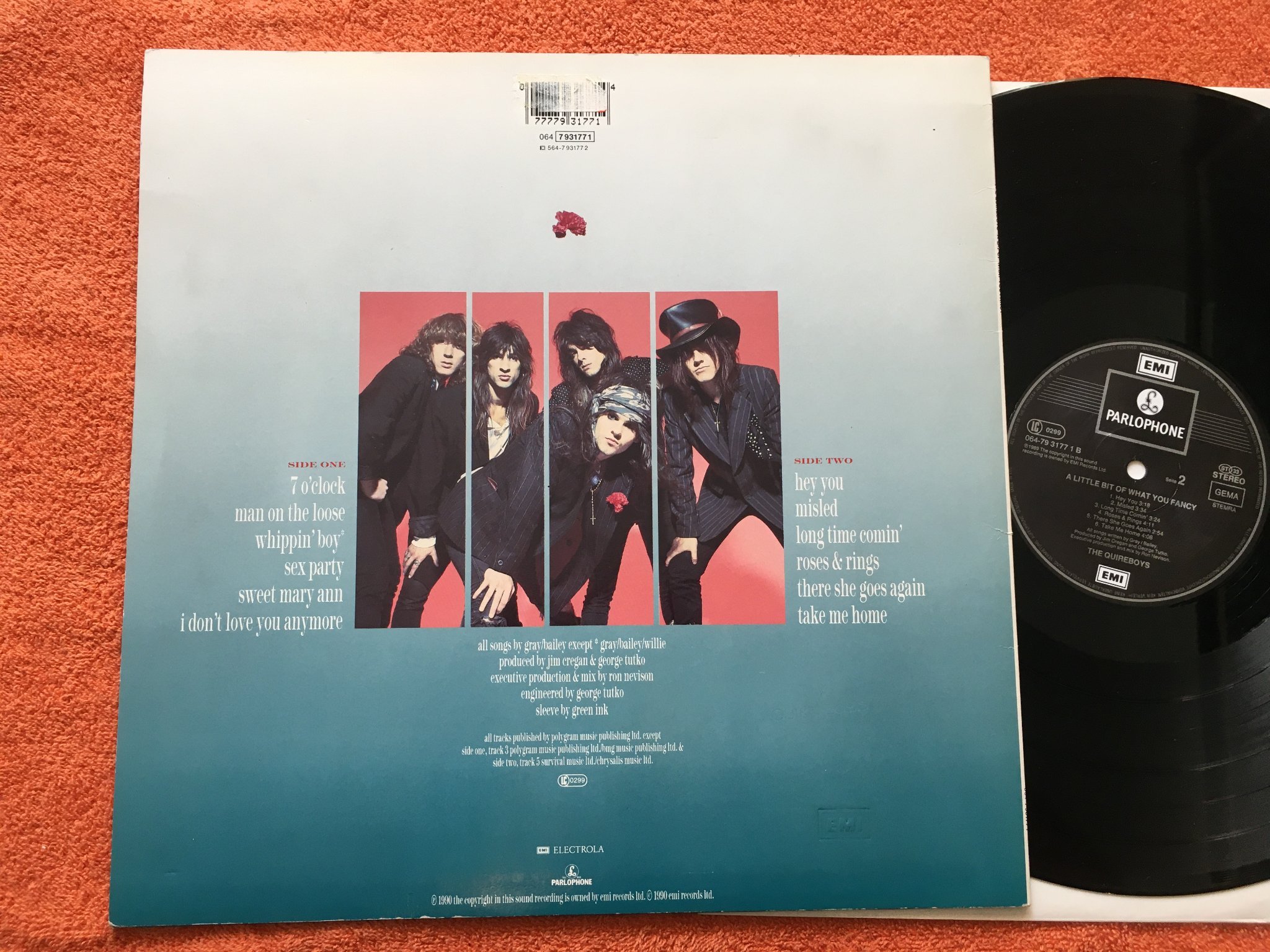 Omslagsbild för skivan QUIREBOYS A Bit Of What You Fancy LP -90 Ger PARLOPHONE 064-79 3177 1