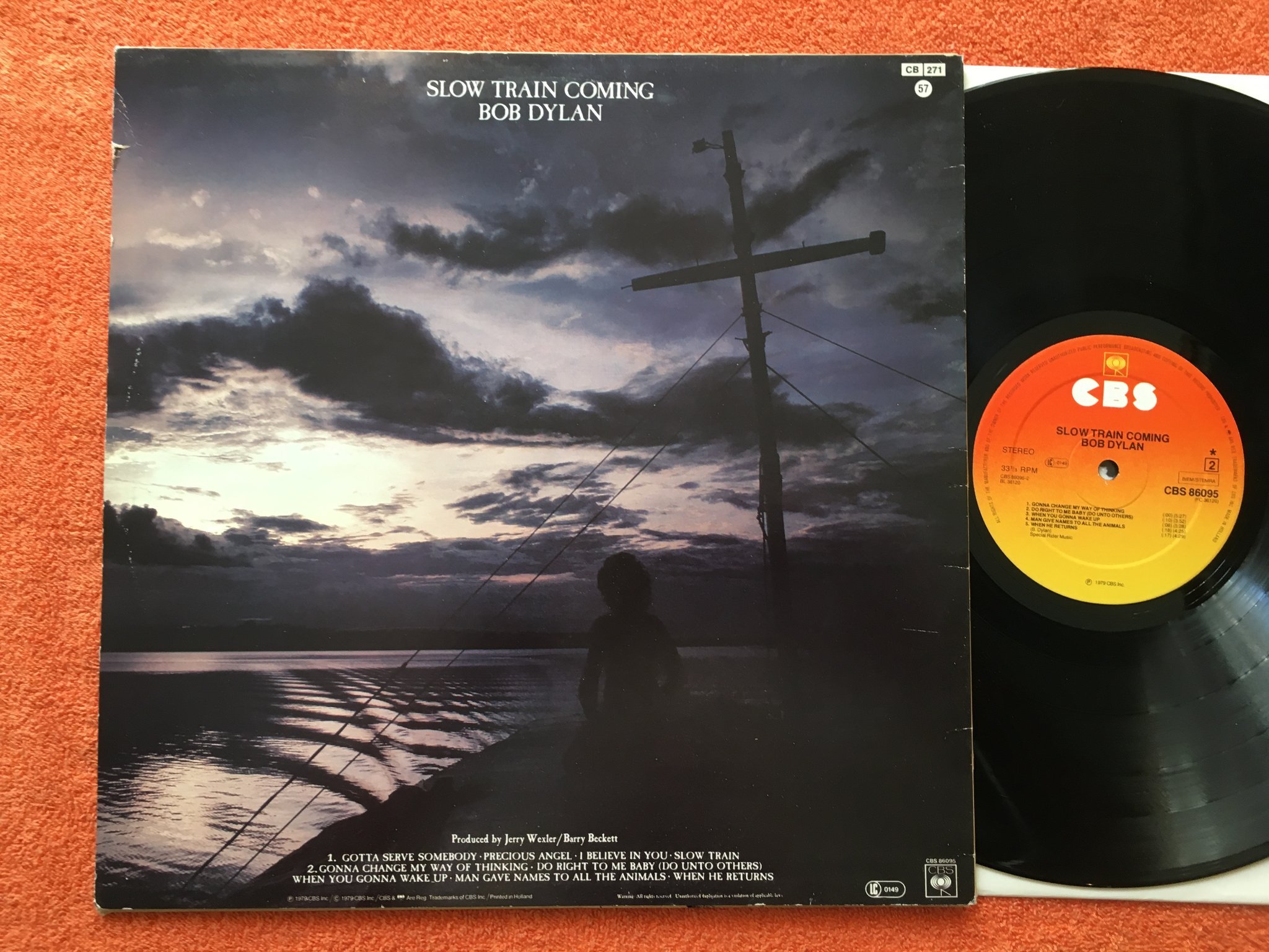 Omslagsbild för skivan BOB DYLAN slow train coming LP -79 Hol CBS 86095