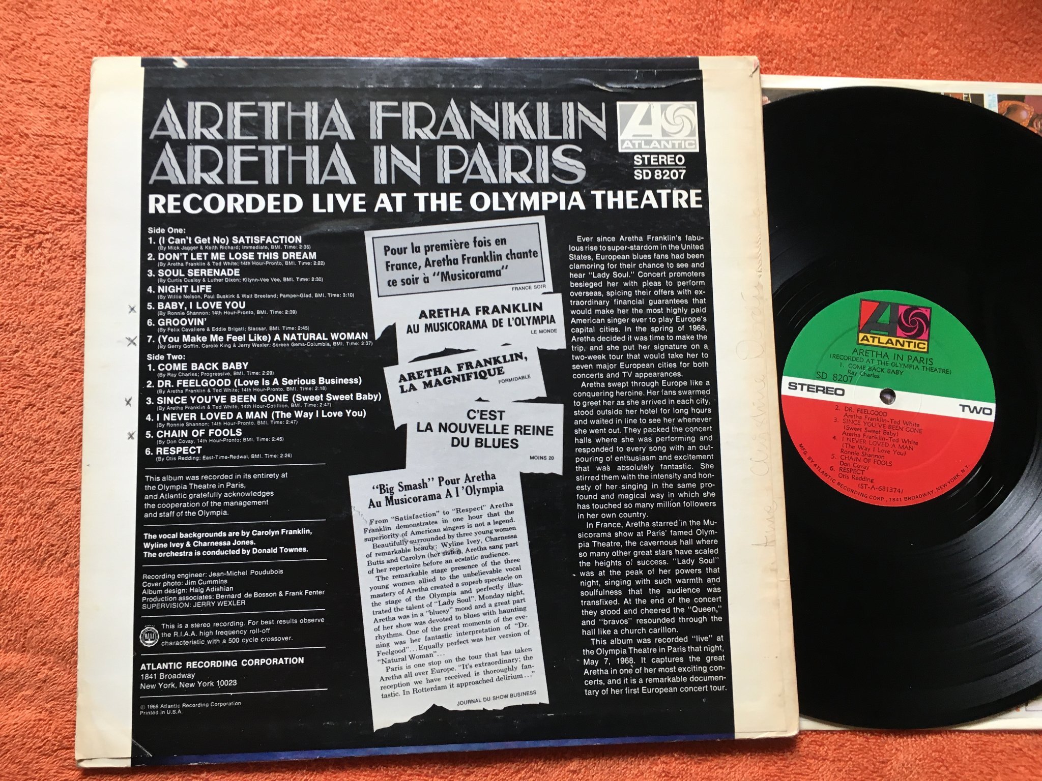 Omslagsbild för skivan ARETHA FRANKLIN in Paris LP US ATLANTIC SD 8207