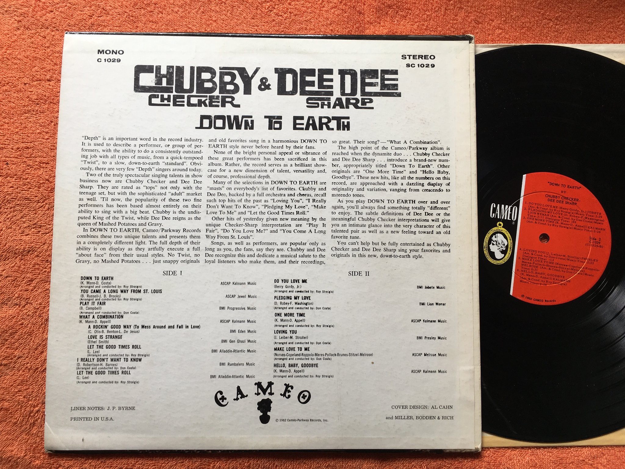 Omslagsbild för skivan CHUBBY CHECKER & DEE DEE SHARP down to earth LP -60 US CAMEO C-1029