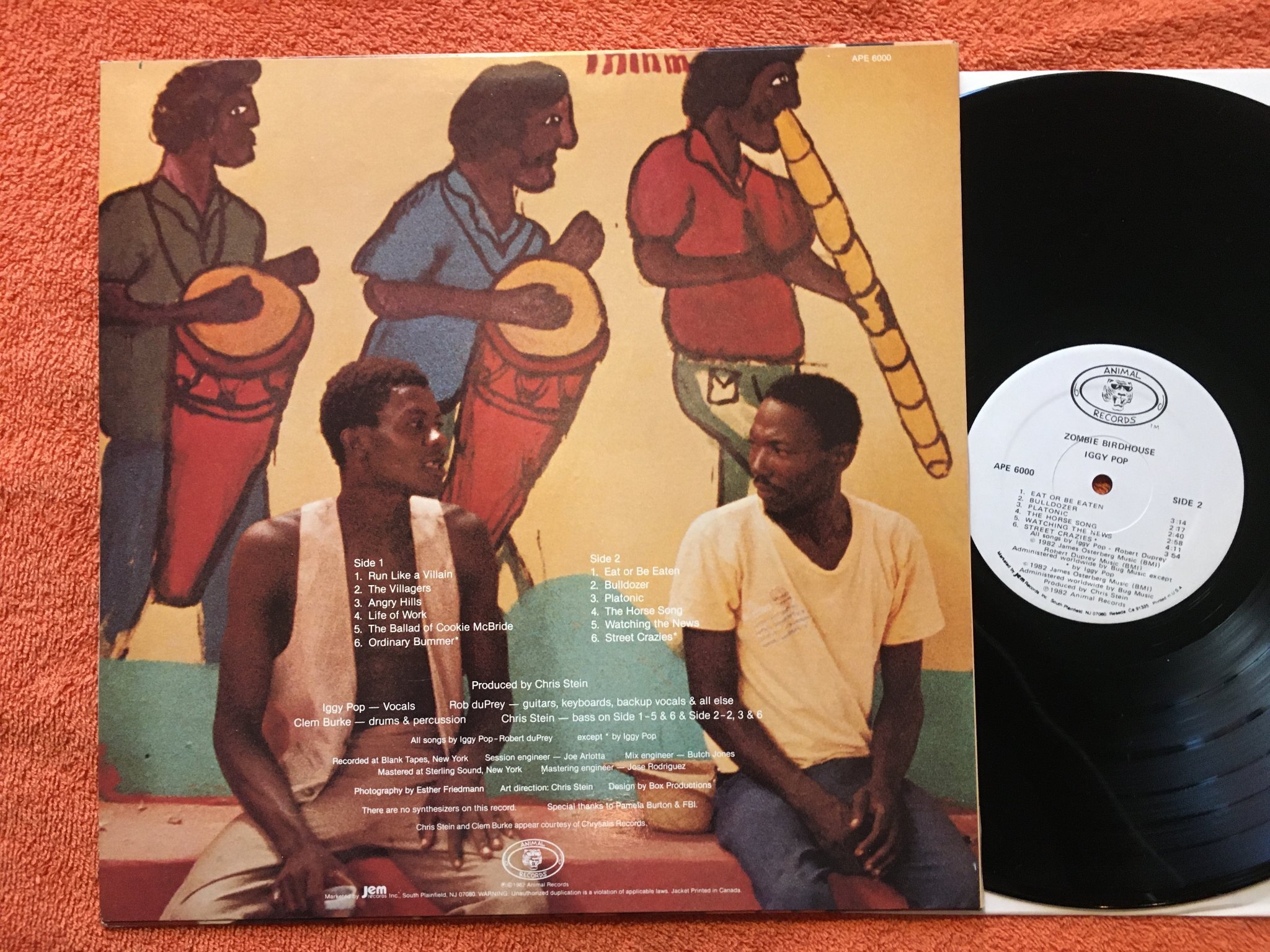 Omslagsbild för skivan IGGY POP zombie birdhouse LP -82 US ANIMAL APE 6000