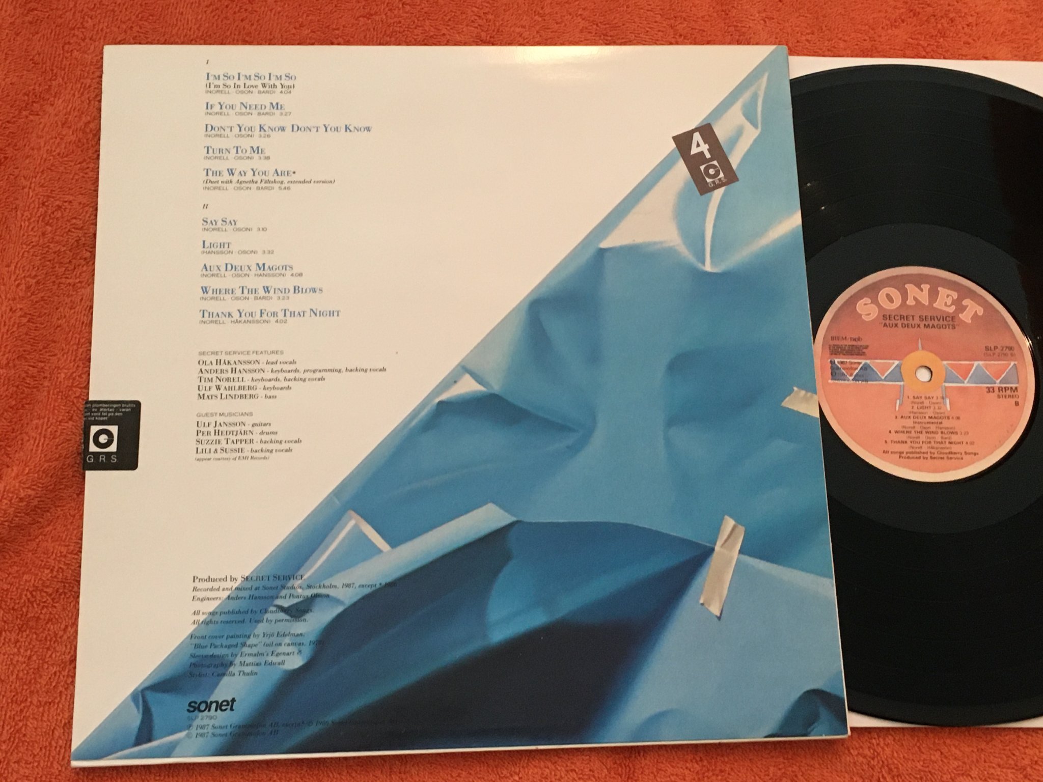 Omslagsbild för skivan SECRET SERVICE aux deux magots LP -87 Swe SONET SLP 2790 