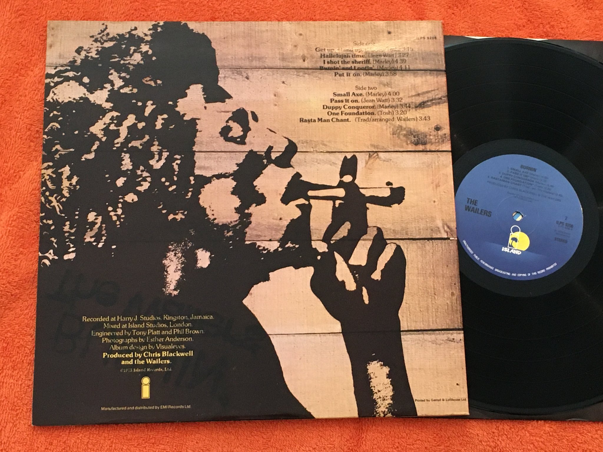 Omslagsbild för skivan THE WAILERS burnin' LP -73 UK ISLAND ILOS 9256