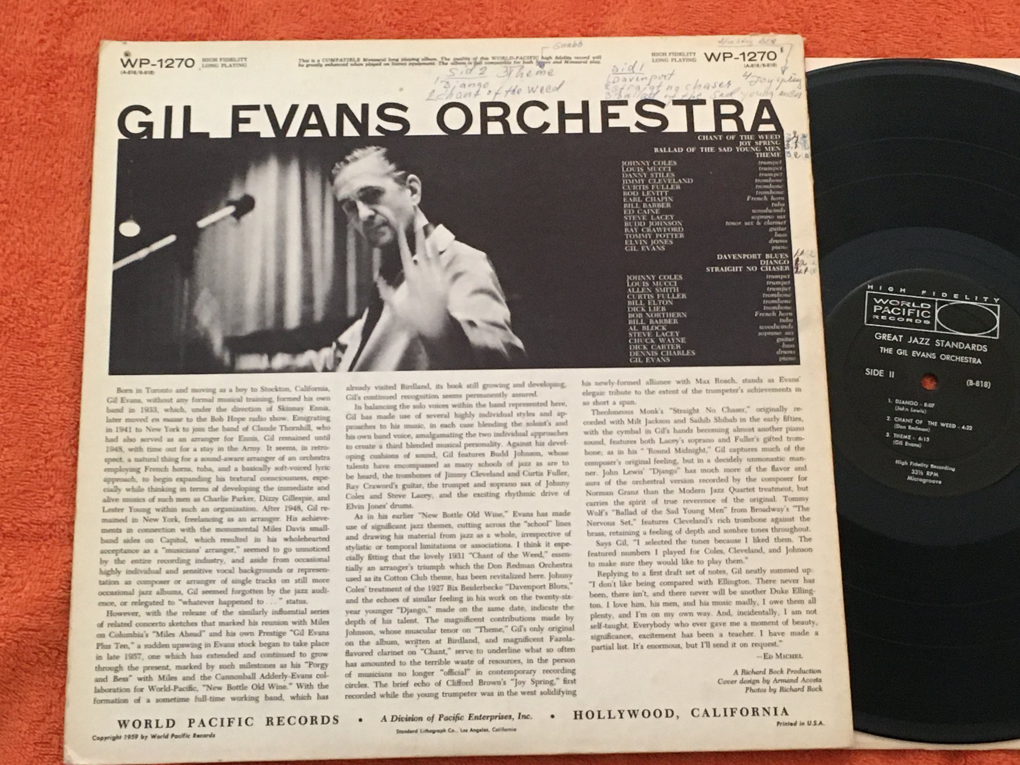 Omslagsbild för skivan THE GIL EVANS ORCHESTRA great jazz standards LP US WORLD PACIFIC A-818