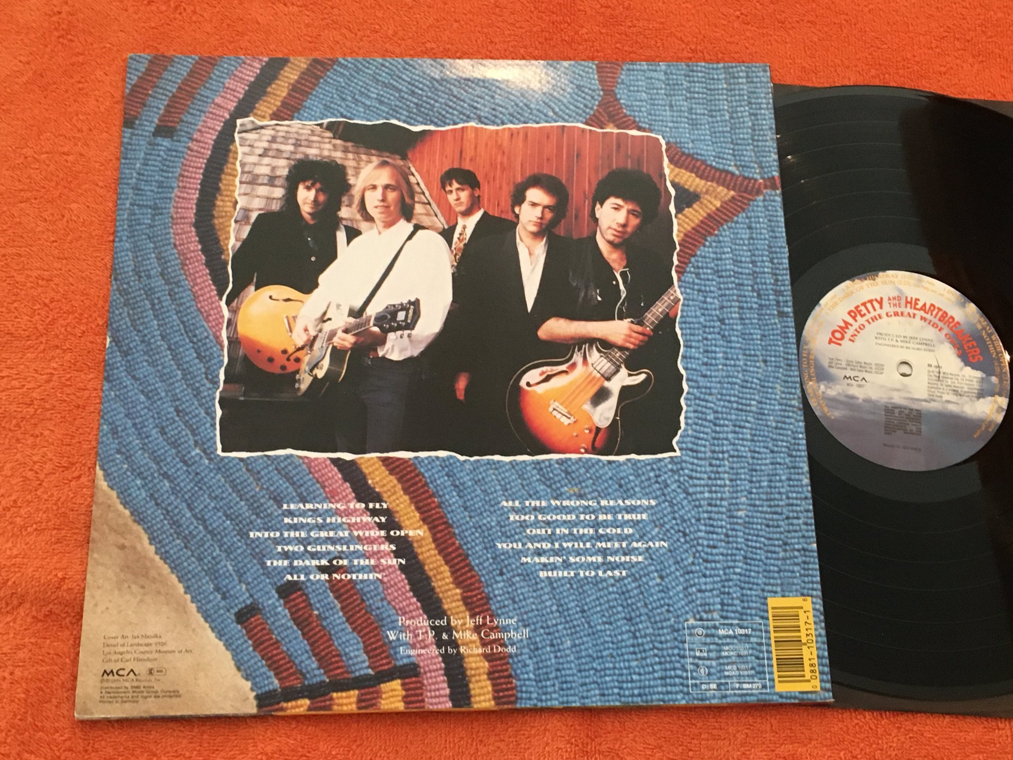 Omslagsbild för skivan TOM PETTY & THE HEARTBREAKERS into the great wide open LP -91 MCA 10317