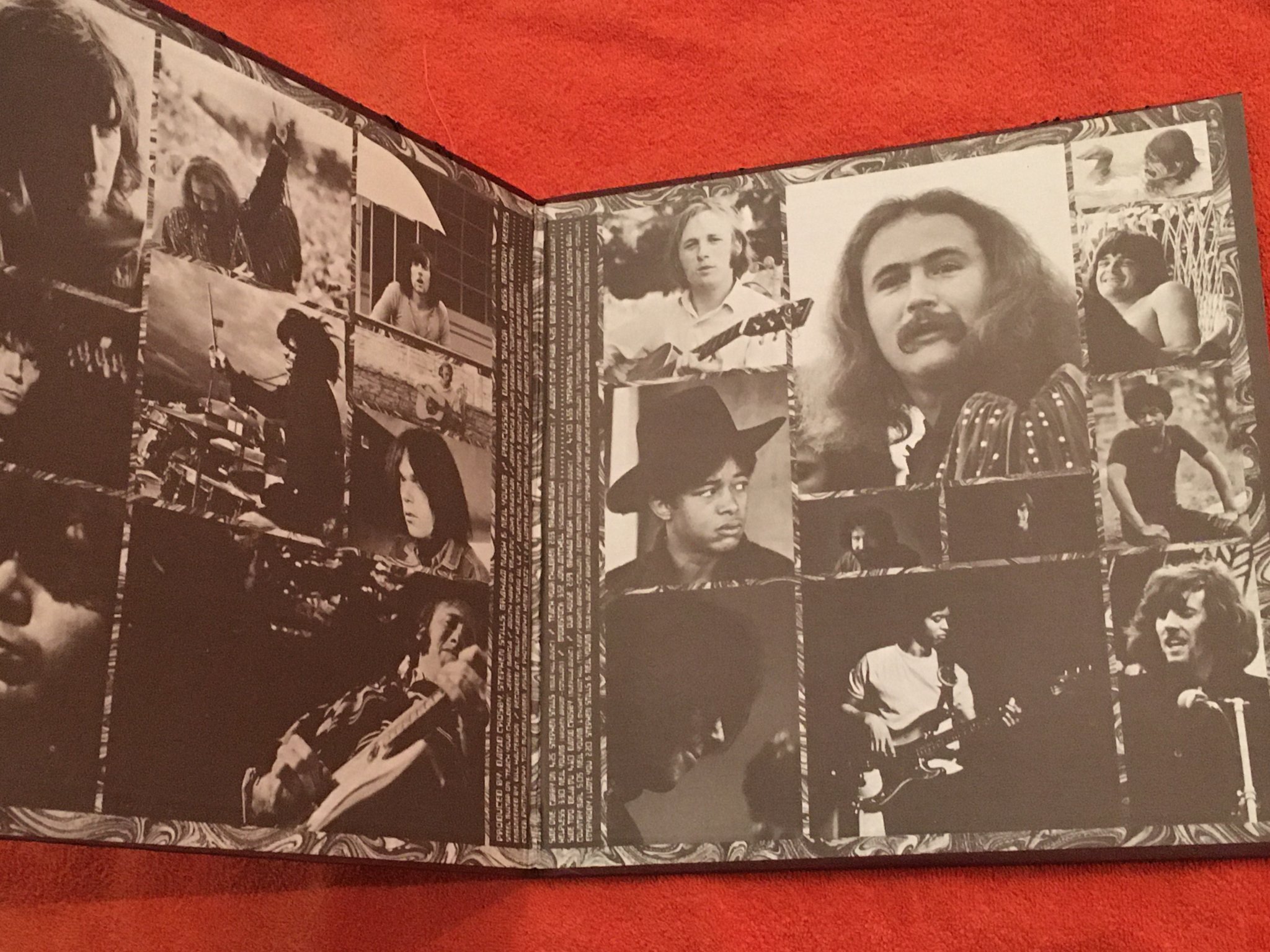 Omslagsbild för skivan CROSBY STILLS NASH & YOUNG deja vu LP -70 US ATLANTIC SD 7200