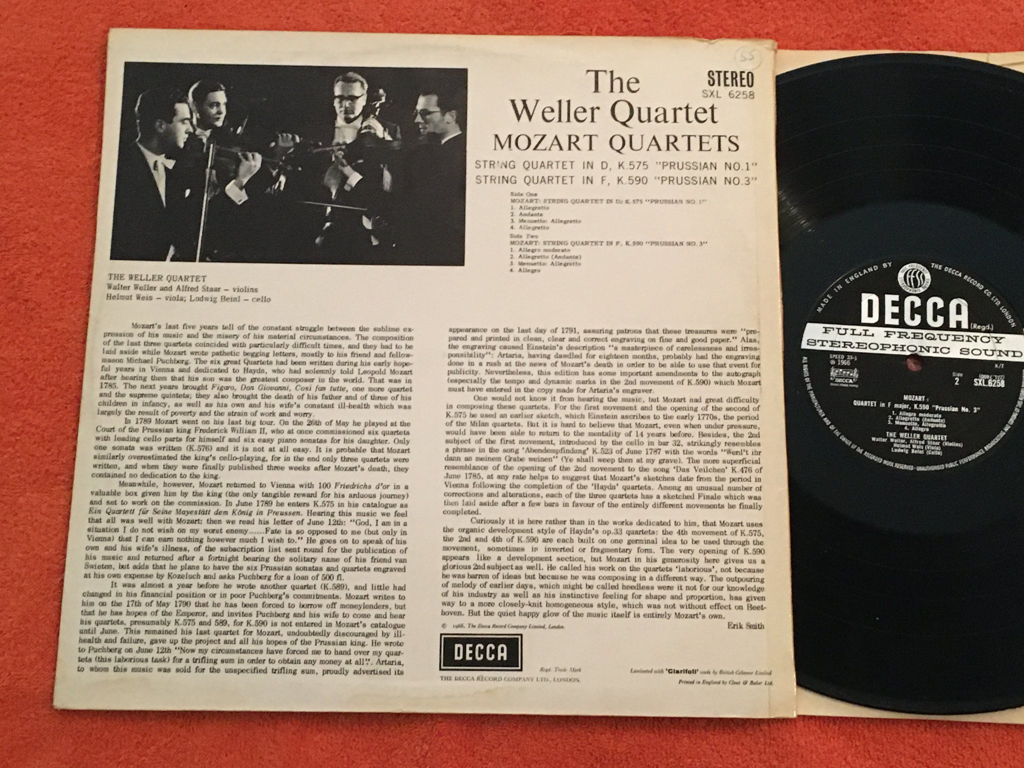 Omslagsbild för skivan THE WELLER QUARTET Mozart: quartet in F major LP -66 UK DECCA SXL 6258