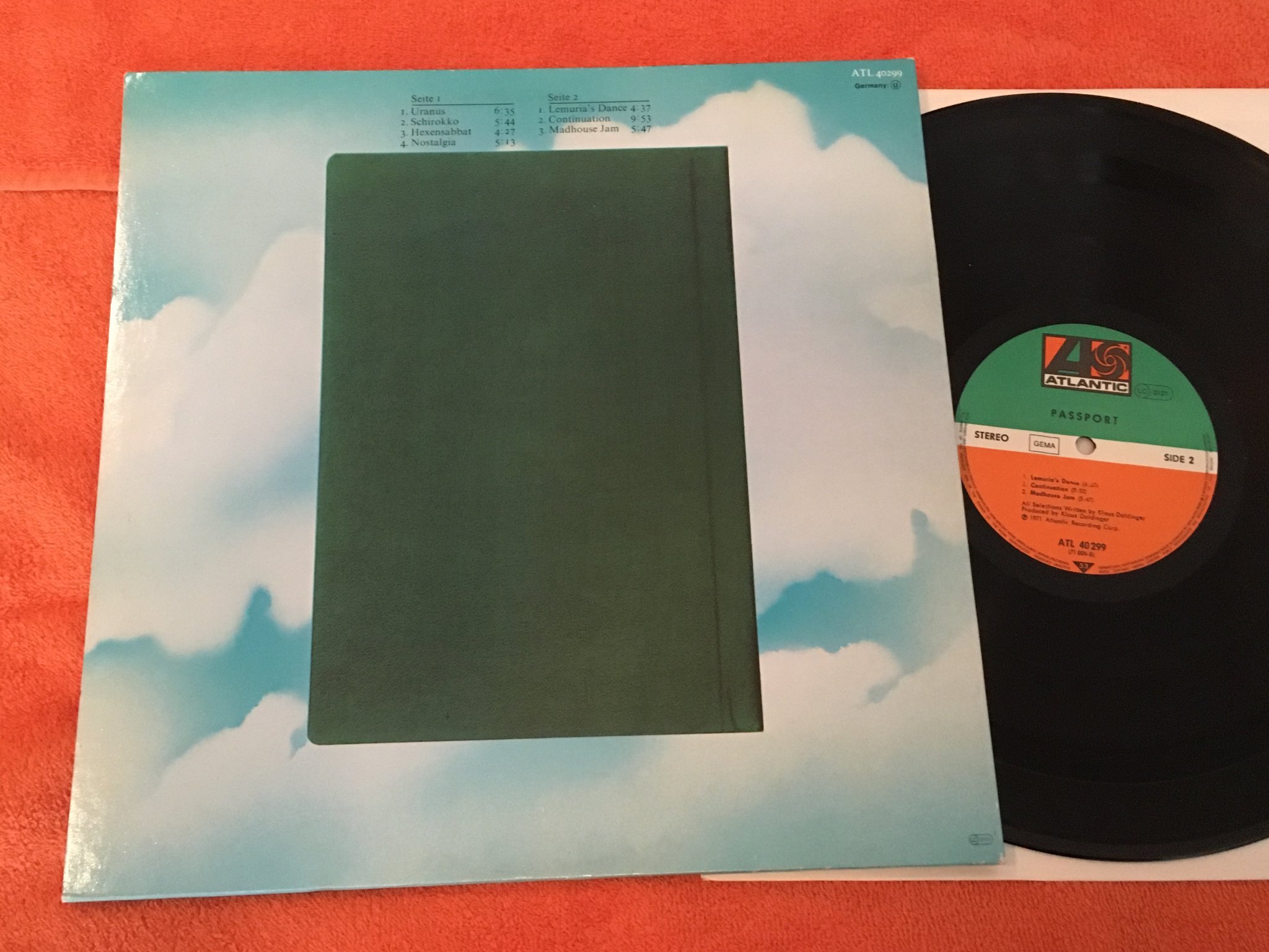 Omslagsbild för skivan PASSPORT  s/t LP -71 Ger ATLANTIC ATL 40299 jazz funk