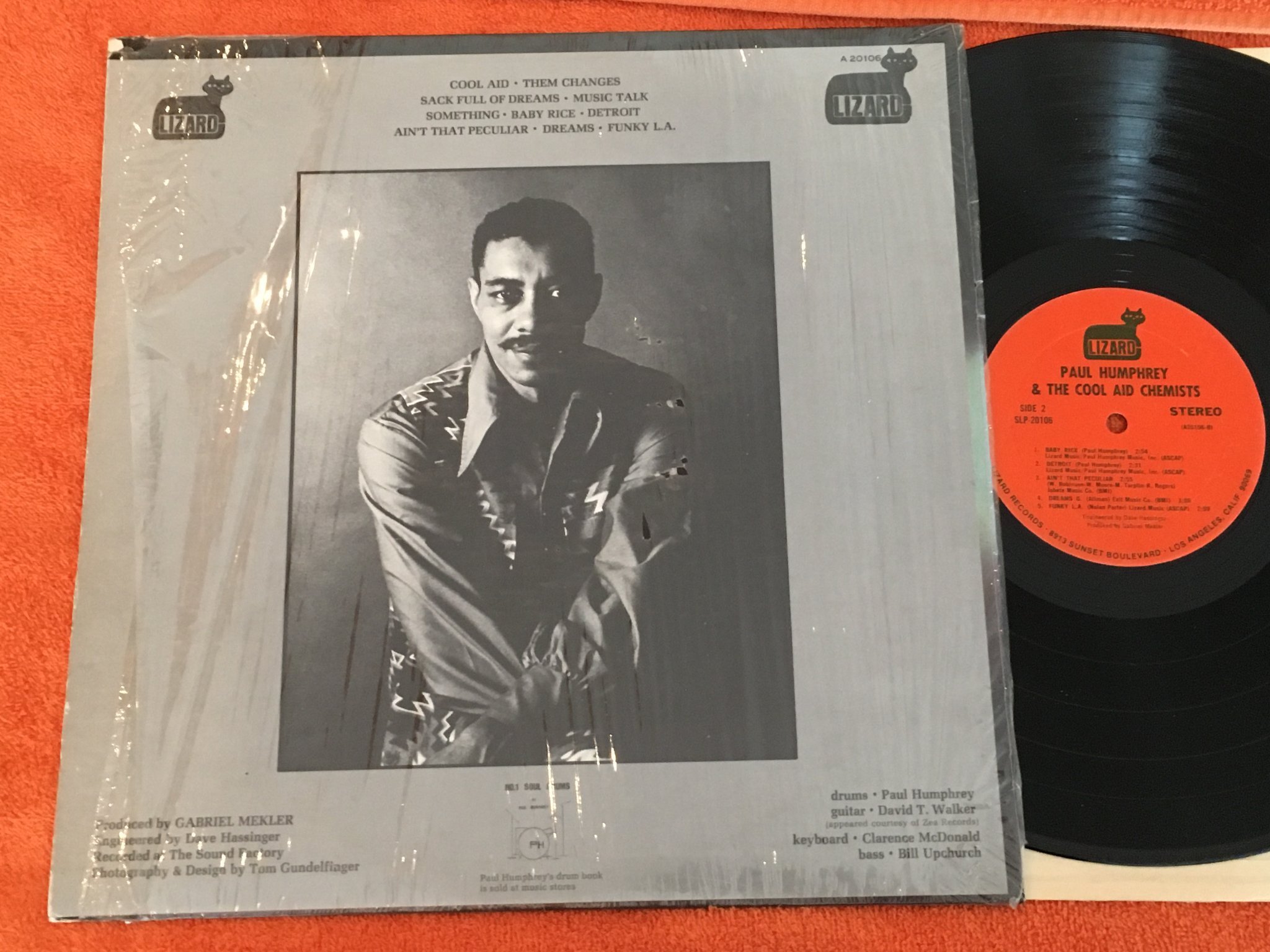 Omslagsbild för skivan PAUL HUMPHREY & THE COOL AID CHEMISTS LP -71 US LIZARD SLP 20106 