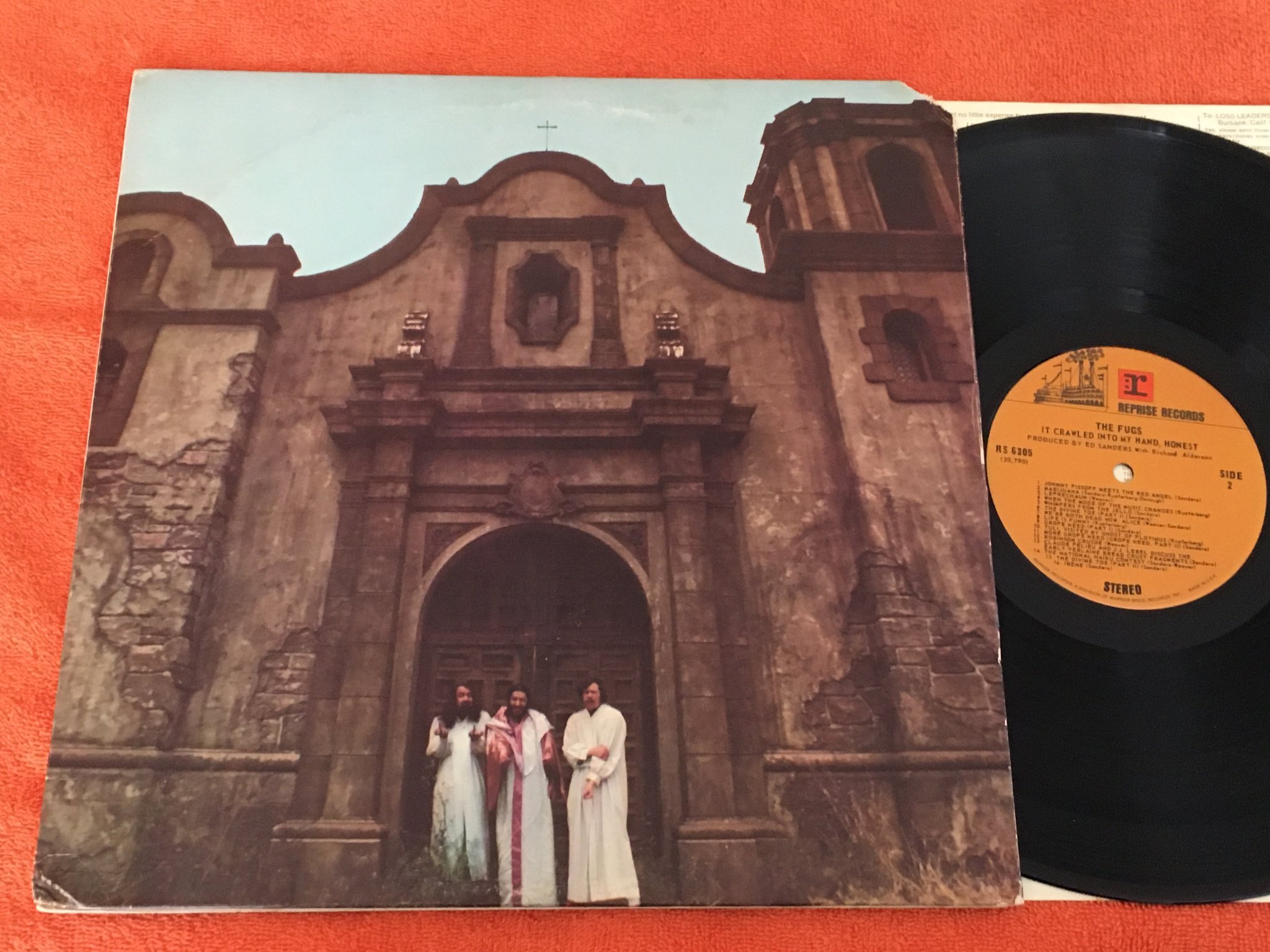 Omslagsbild för skivan THE FUGS it crawled into my hand, honest LP US REPRISE RS 6305