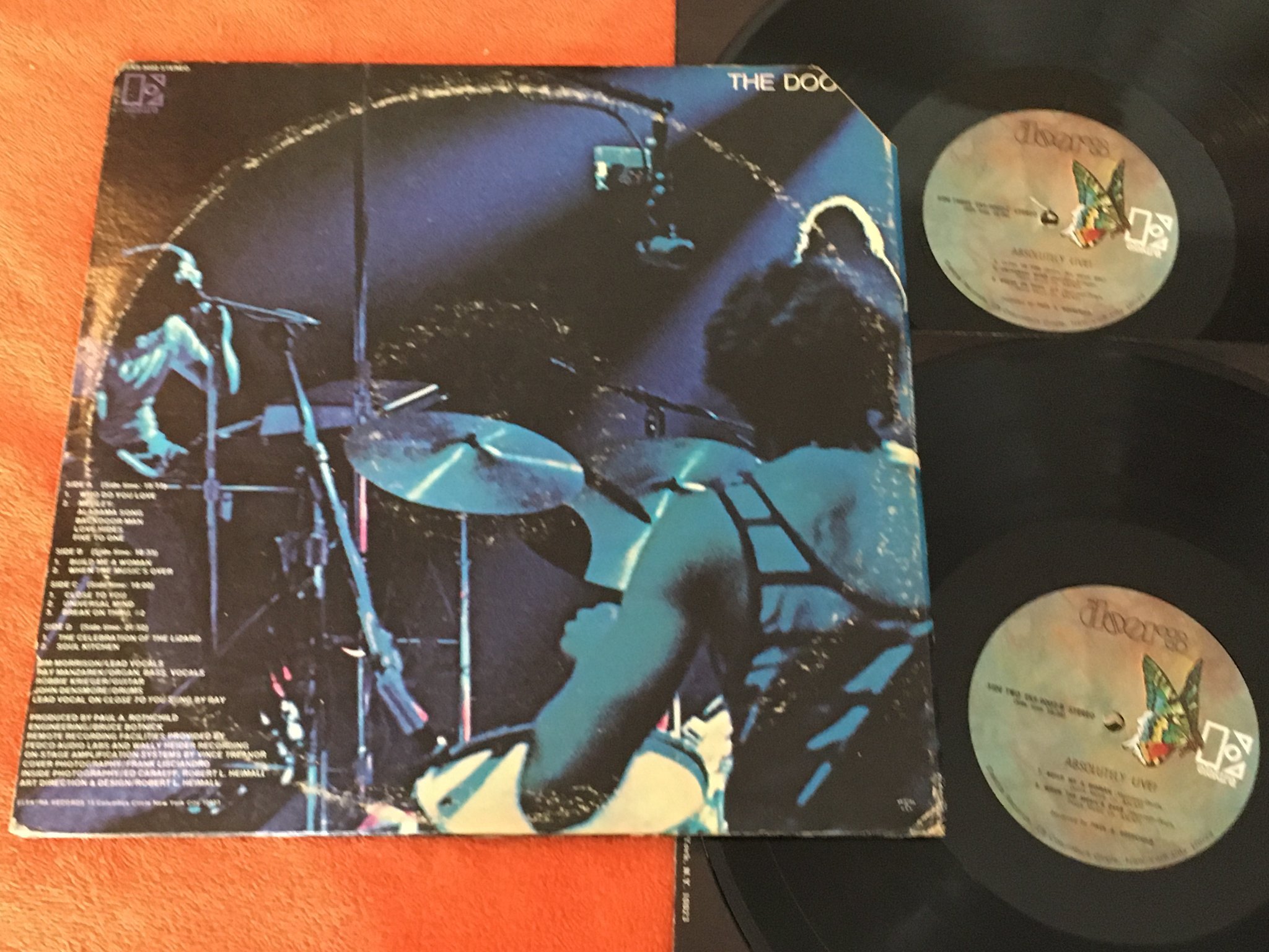 Omslagsbild för skivan DOORS absolutely live! 2xLP US ELEKTRA EKS-9002