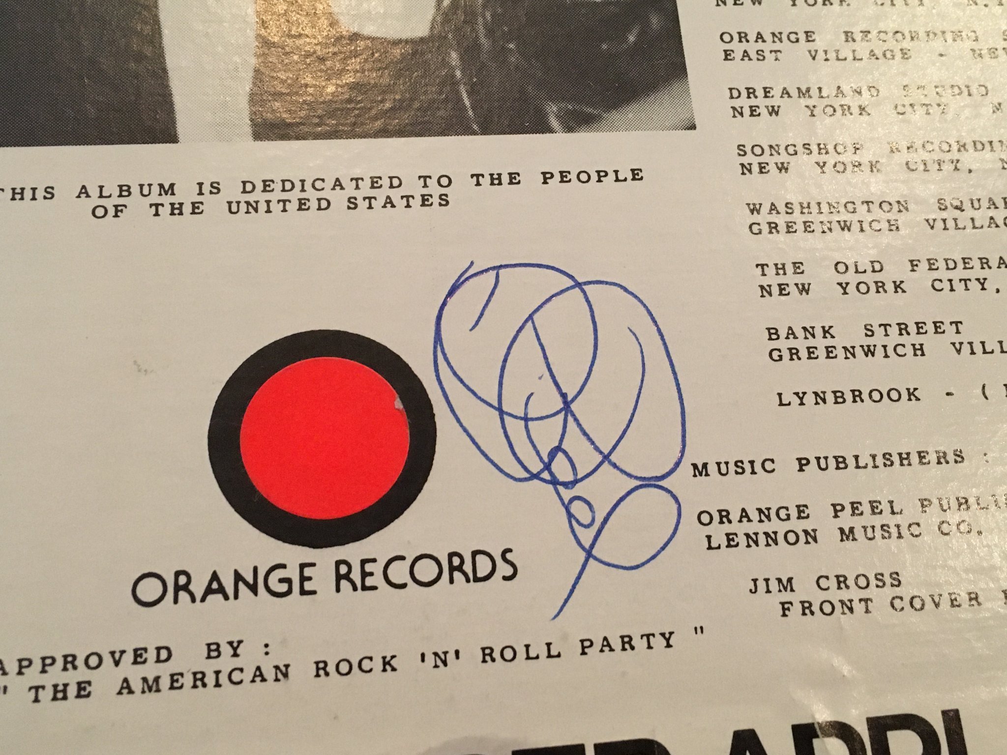 Omslagsbild för skivan DAVID PEEL John Lennon for president LP US ORANGE ORA-005 signed cover