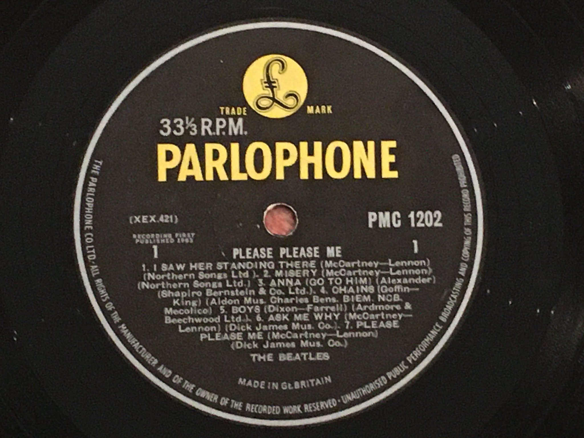 Omslagsbild för skivan THE BEATLES please please me LP -63 UK PARLOPHONE PMC 1202 third pressing