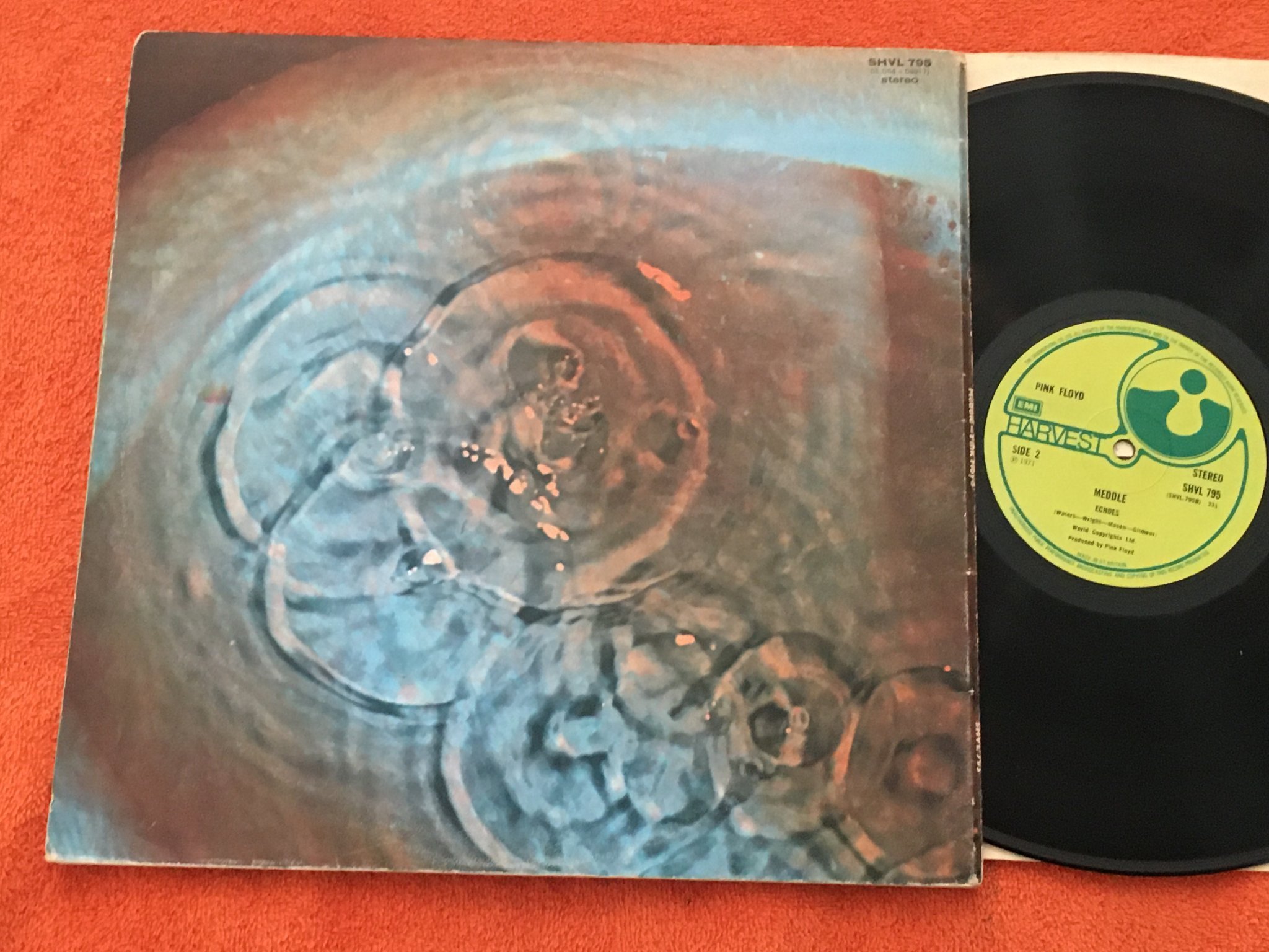 Omslagsbild för skivan PINK FLOYD meddle LP -71 UK HARVEST SHVL 795
