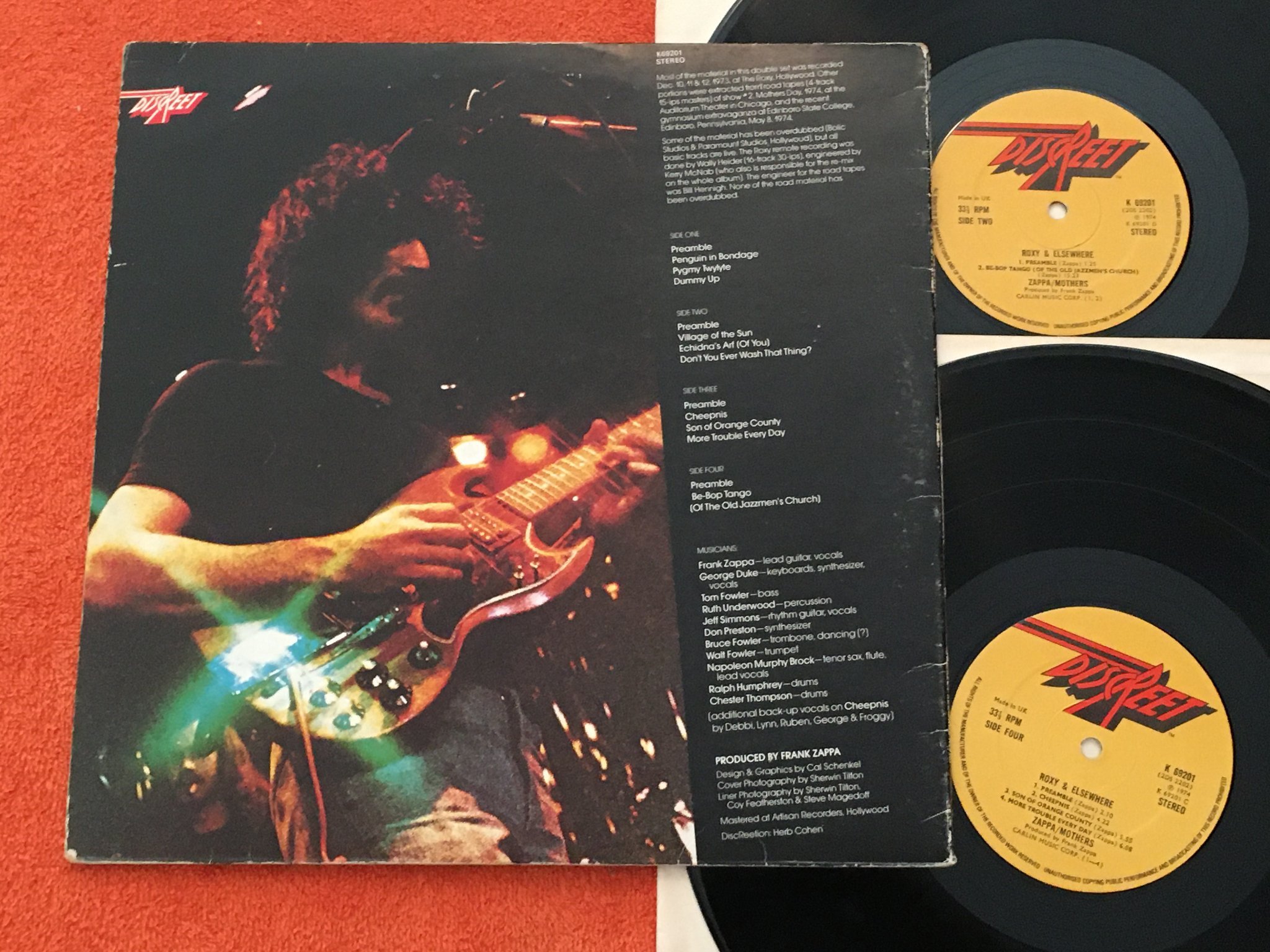 Omslagsbild för skivan ZAPPA /  MOTHERS Roxy & elsewhere 2xLP -74 UK DISCREET K 69201