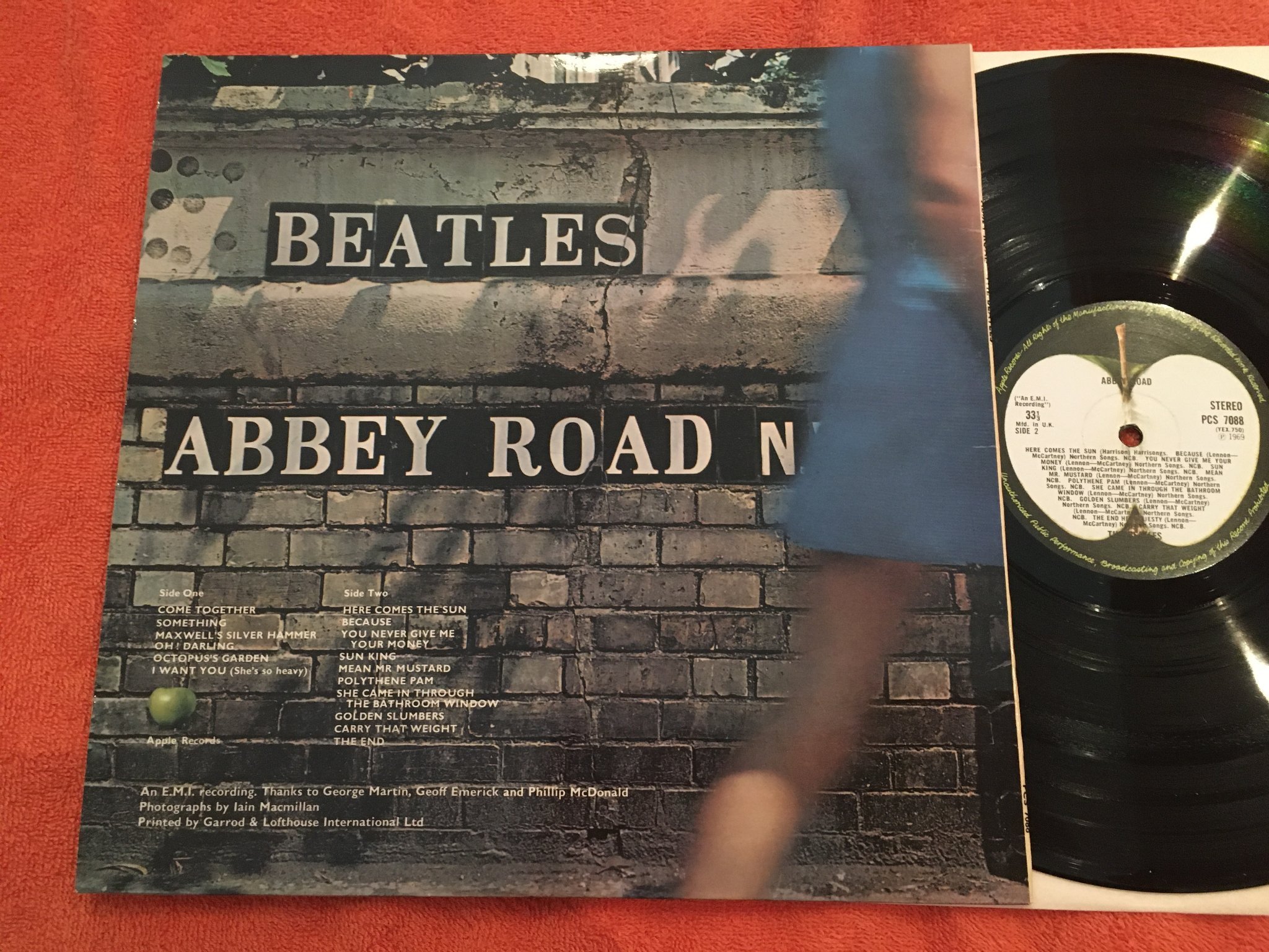 Omslagsbild för skivan THE BEATLES abbey road LP UK APPLE PCS 7088