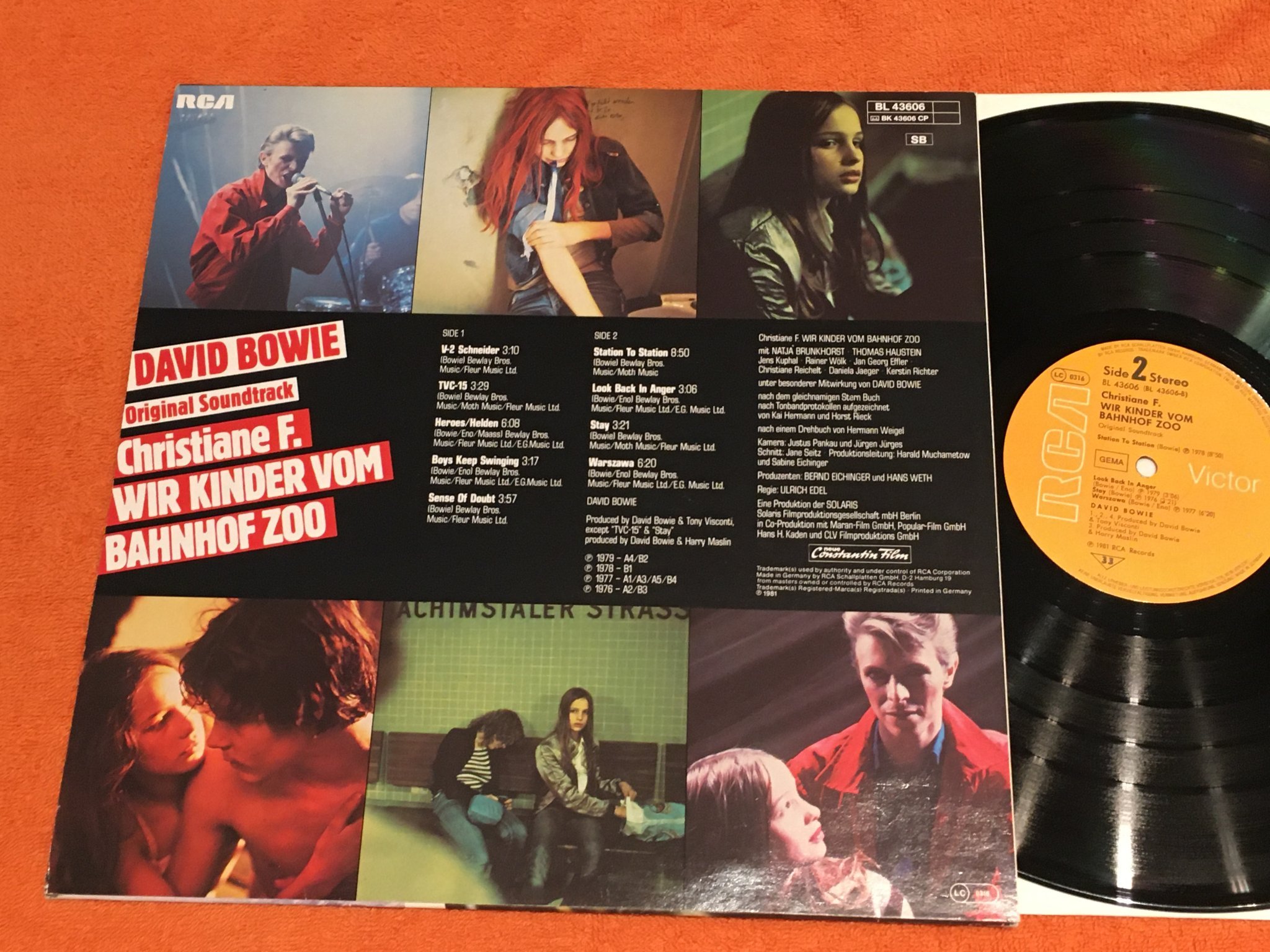 Omslagsbild för skivan DAVID BOWIE Christiane F. LP soundtrack -81 RCA BL 43606