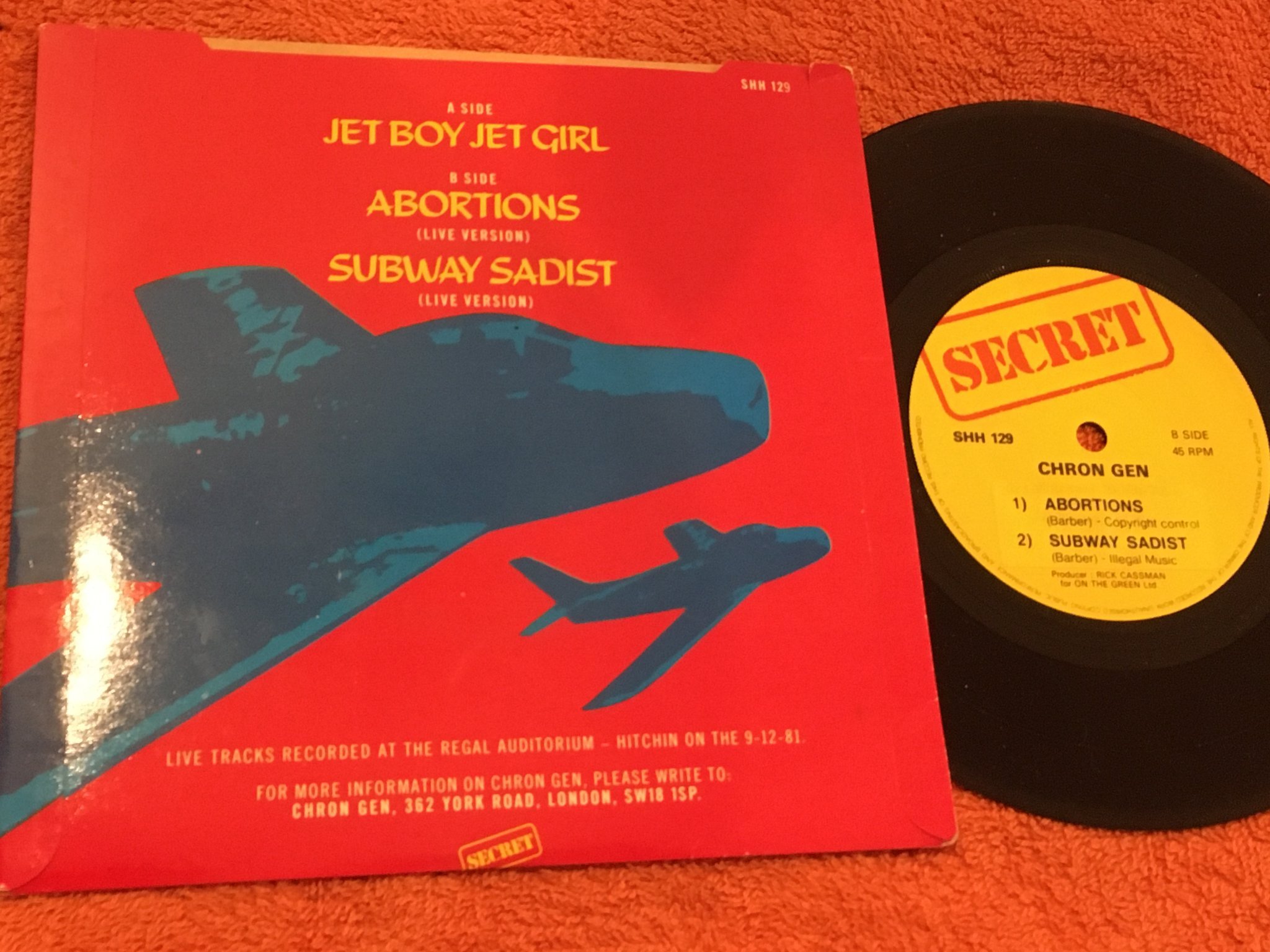 Omslagsbild för skivan CHRON GEN jet boy jet girl 7” UK -82 SECRET SHH 129