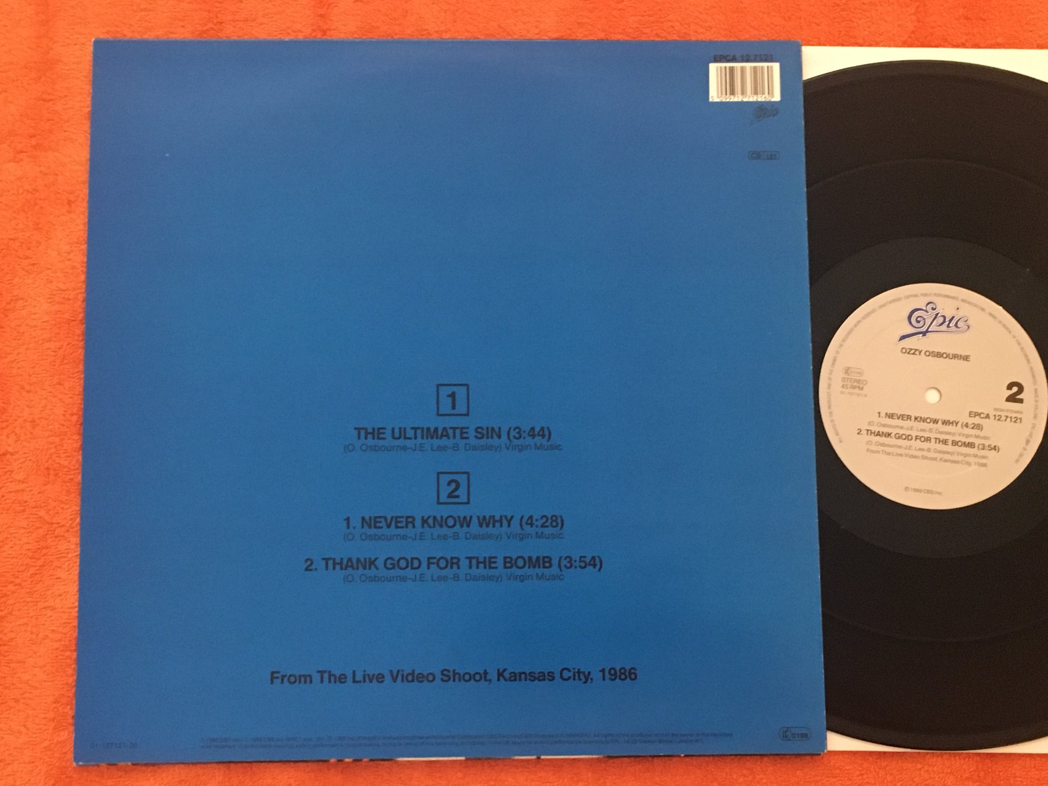 Omslagsbild för skivan OZZY OSBOURNE the ultimate sin 12”single -86 Hol EPIC EPCA 127121