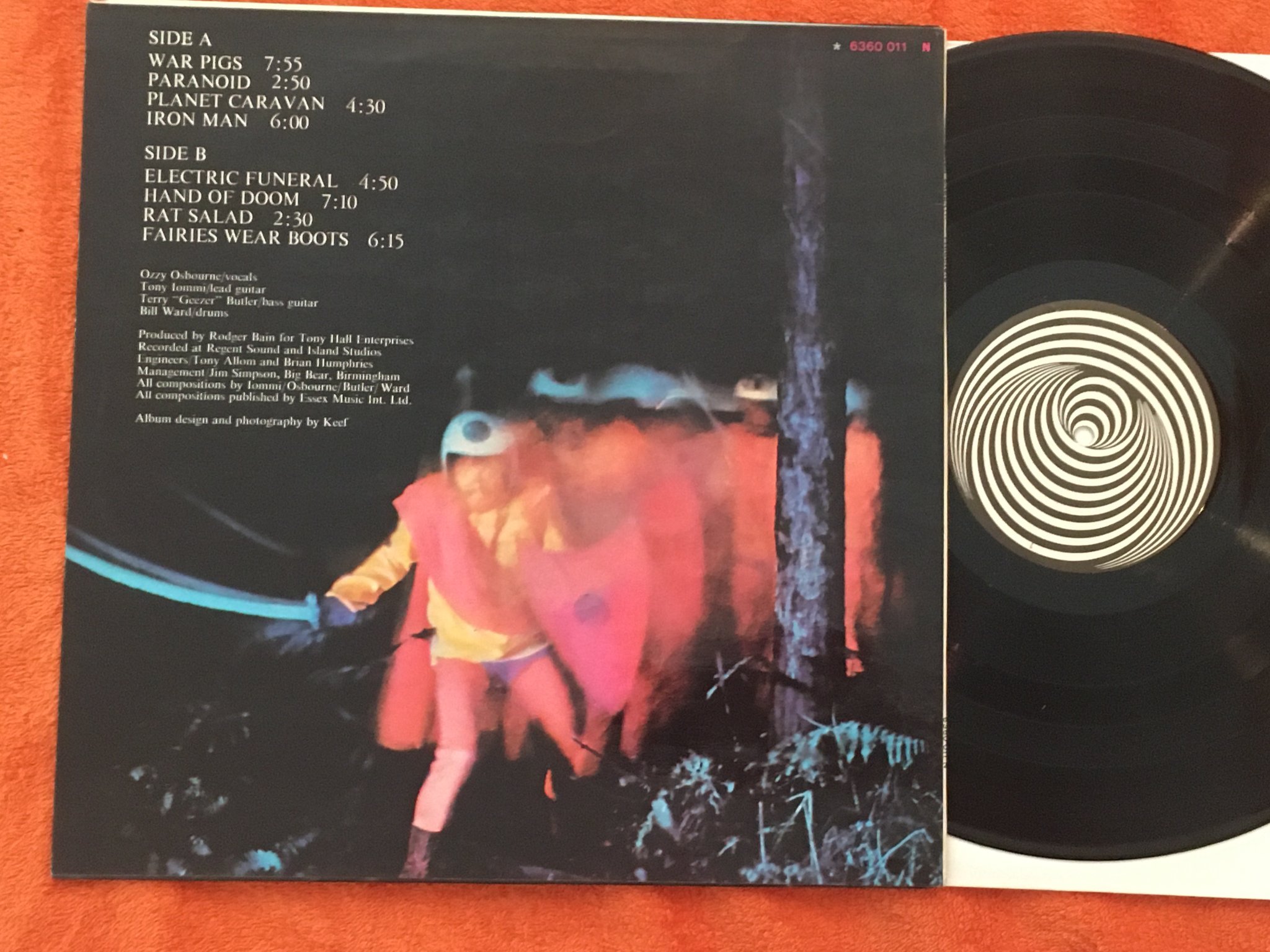 Omslagsbild för skivan BLACK SABBATH paranoid LP -70 Ita VERTIGO 6360011 swirl 