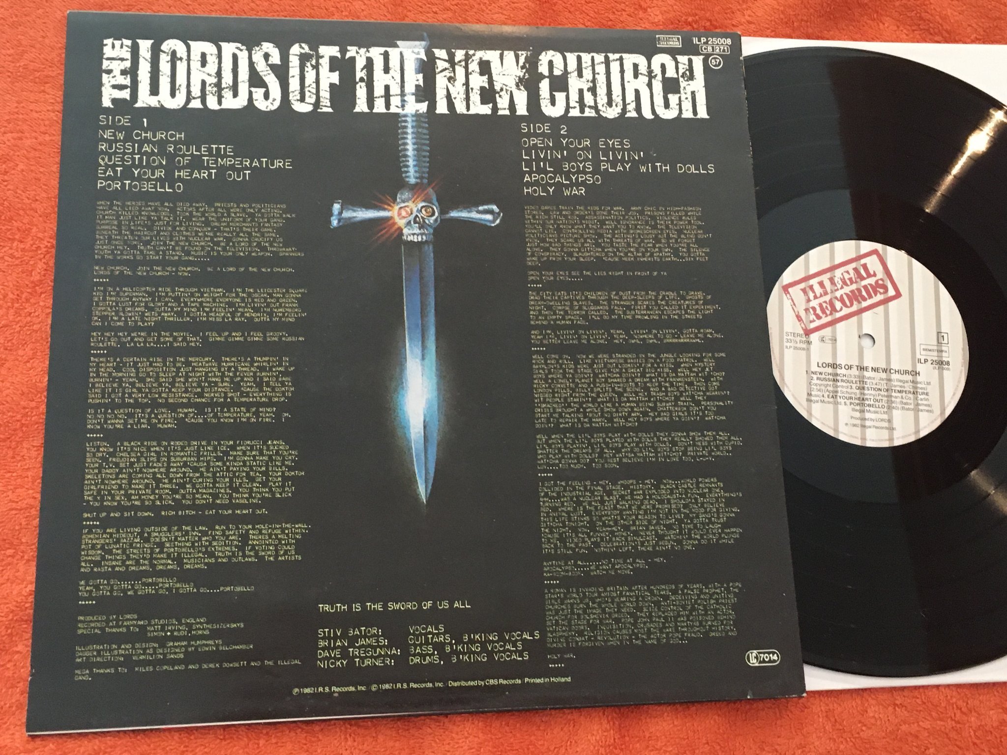Omslagsbild för skivan LORDS OF THE NEW CHURCH s/t LP -82 ILLEGAL RECORDS ILP 25008