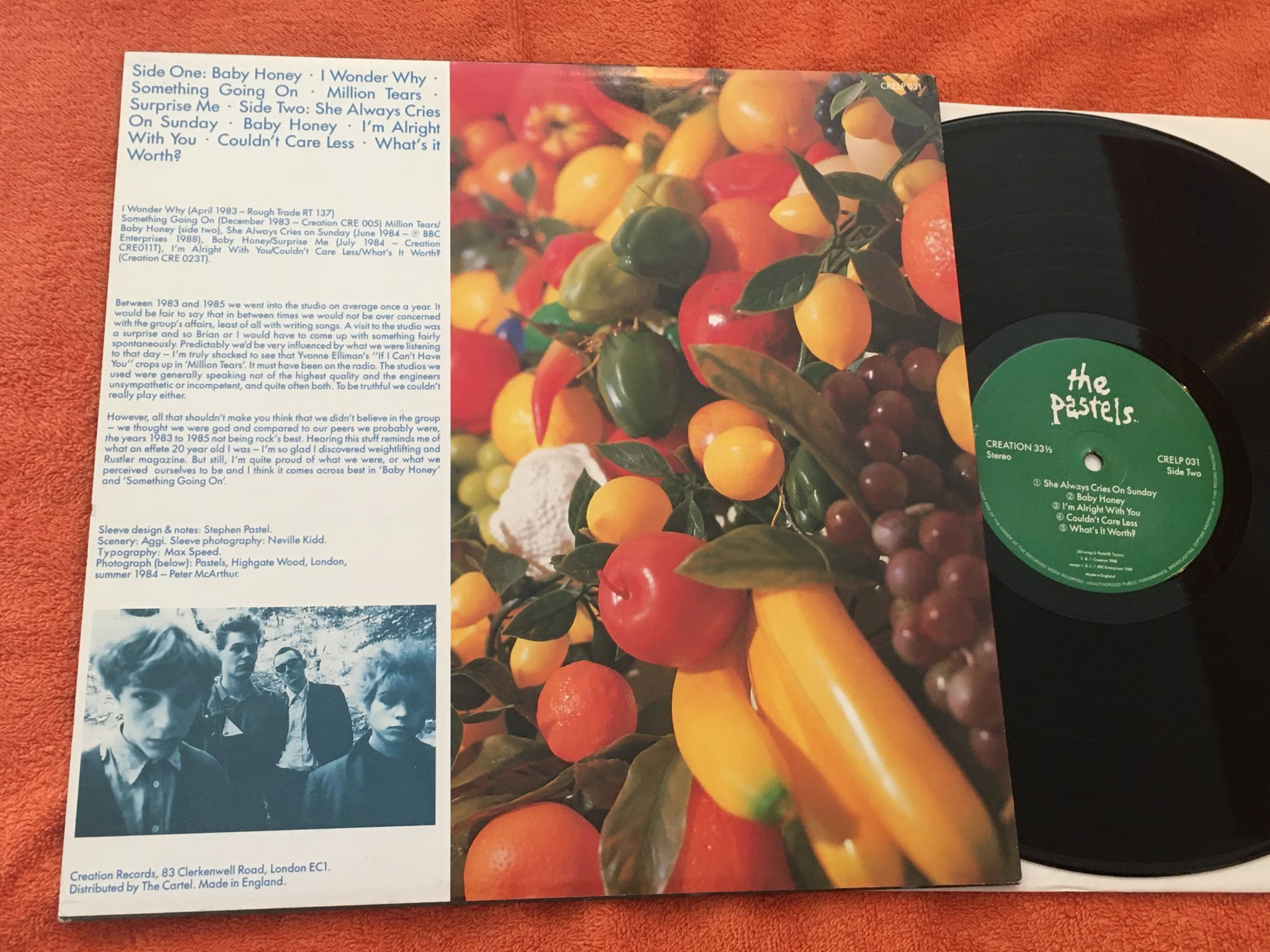 Omslagsbild för skivan THE PASTELS suck on LP -88 UK CREATION CRELP 031