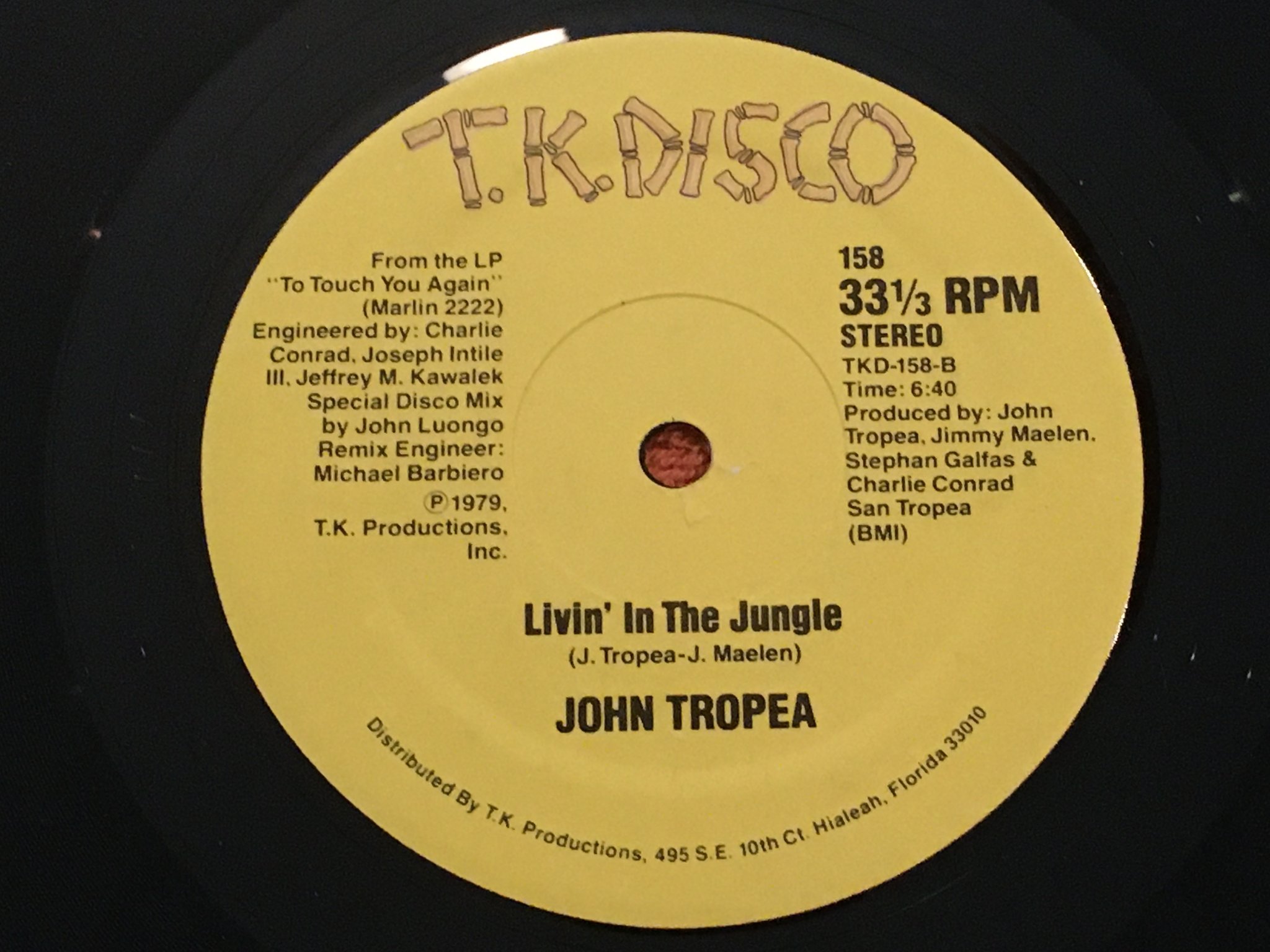 Omslagsbild för skivan JOHN TROPEA livin' in the jungle 12"single -79 US T.K. DISCO 158