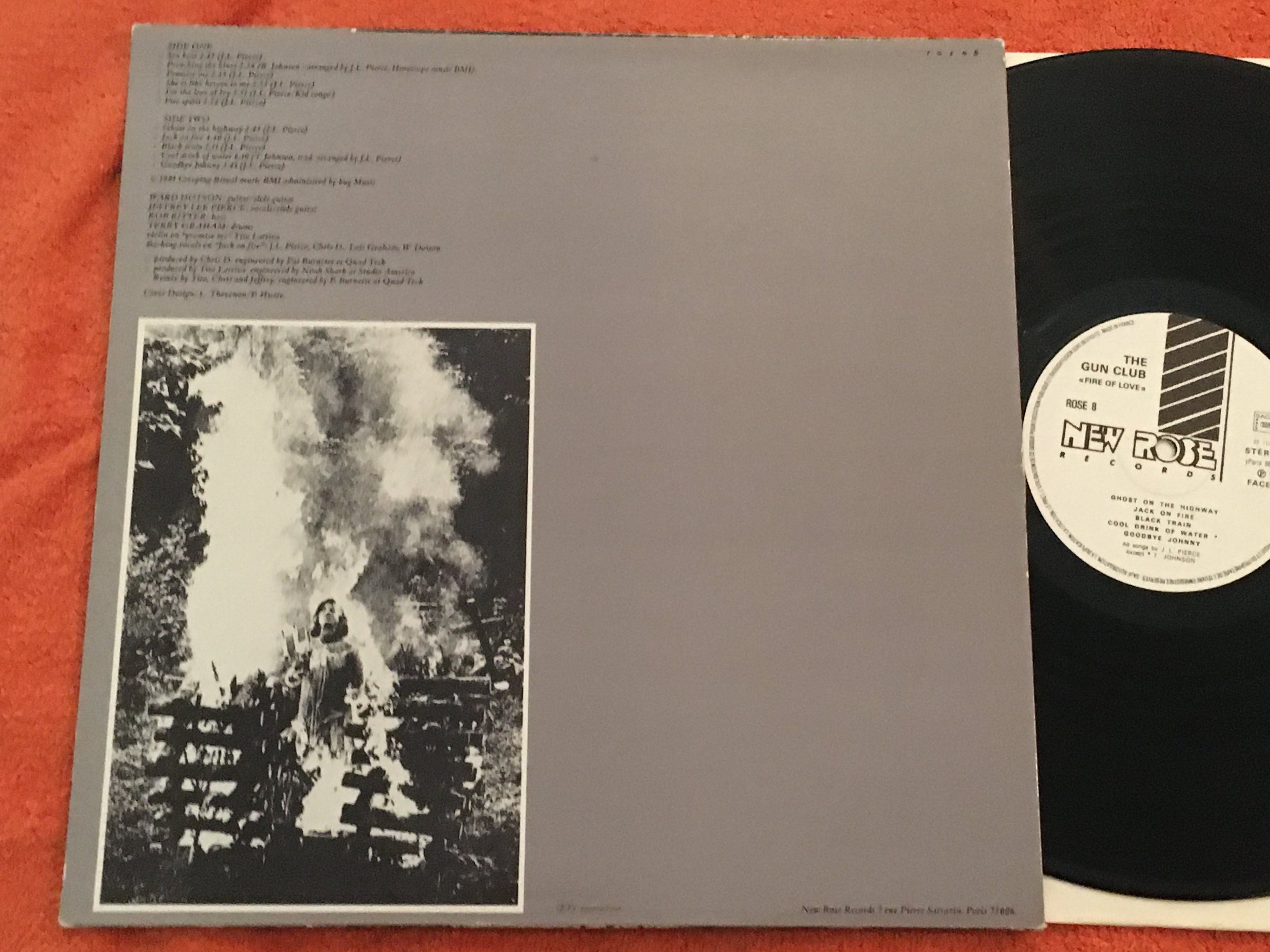 Omslagsbild för skivan THE GUN CLUB fire of love LP -82 Fra NEW ROSE ROSE 8