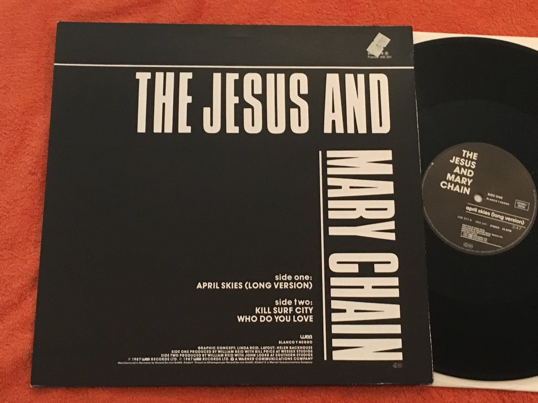 Omslagsbild för skivan THE JESUS AND MARY CHAIN April skies 12"single -87 WEA 248 371-0