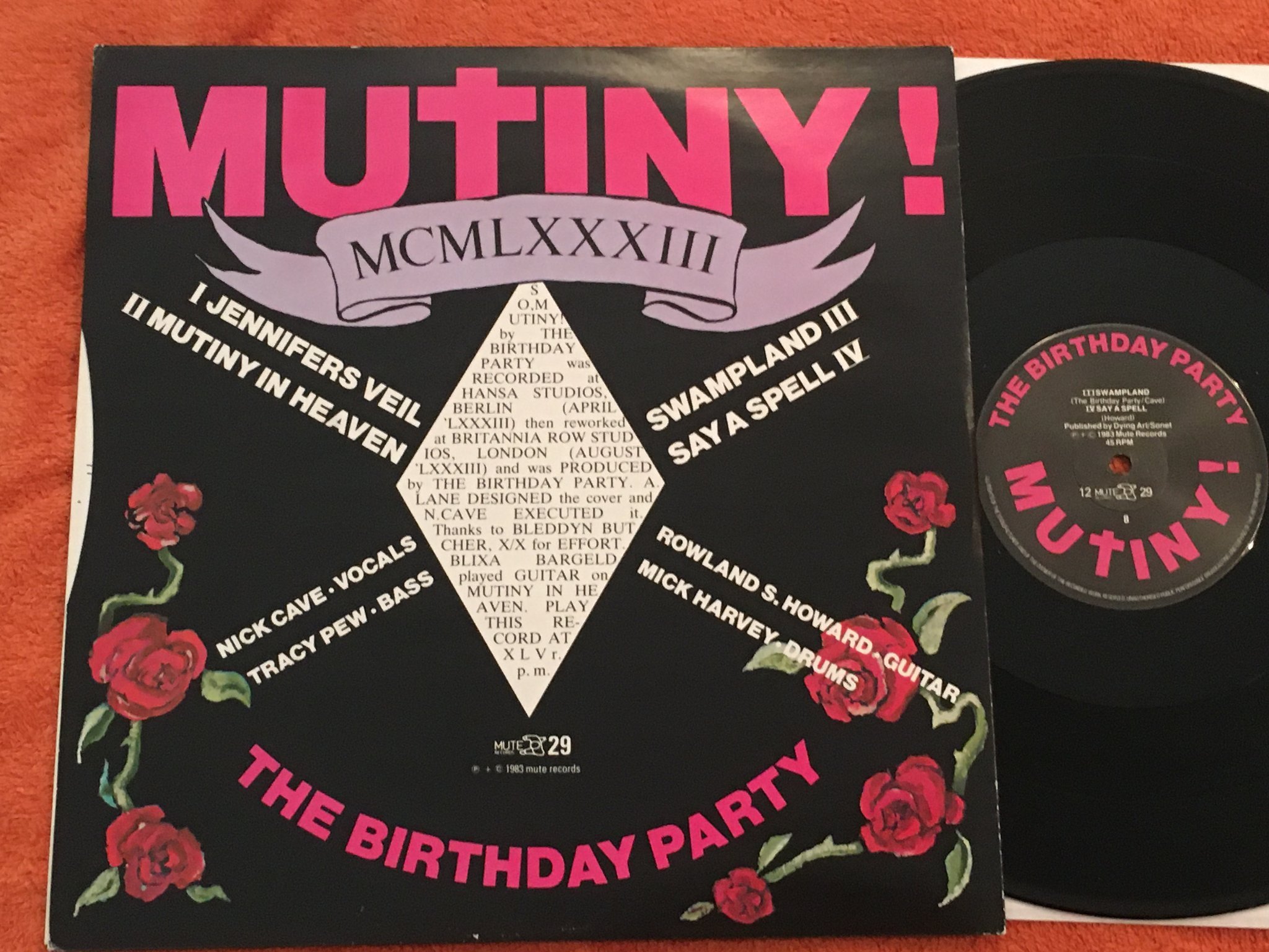 Omslagsbild för skivan THE BIRTHDAY PARTY mutiny 12"single -83 UK 12 MUTE 29