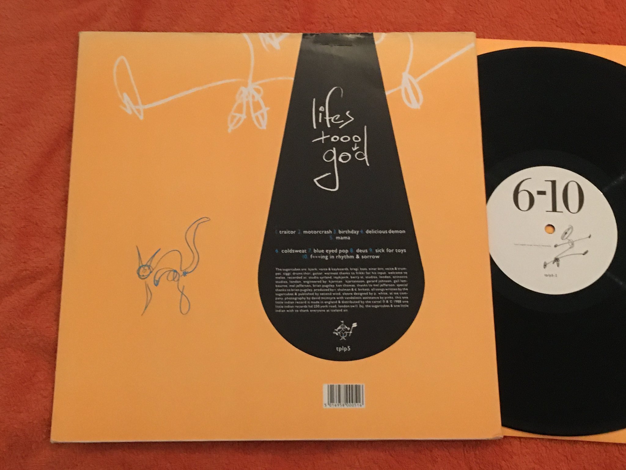 Omslagsbild för skivan THE SUGAR CUBES life's too good LP -88 UK ONE LITTLE INDIAN tplp5