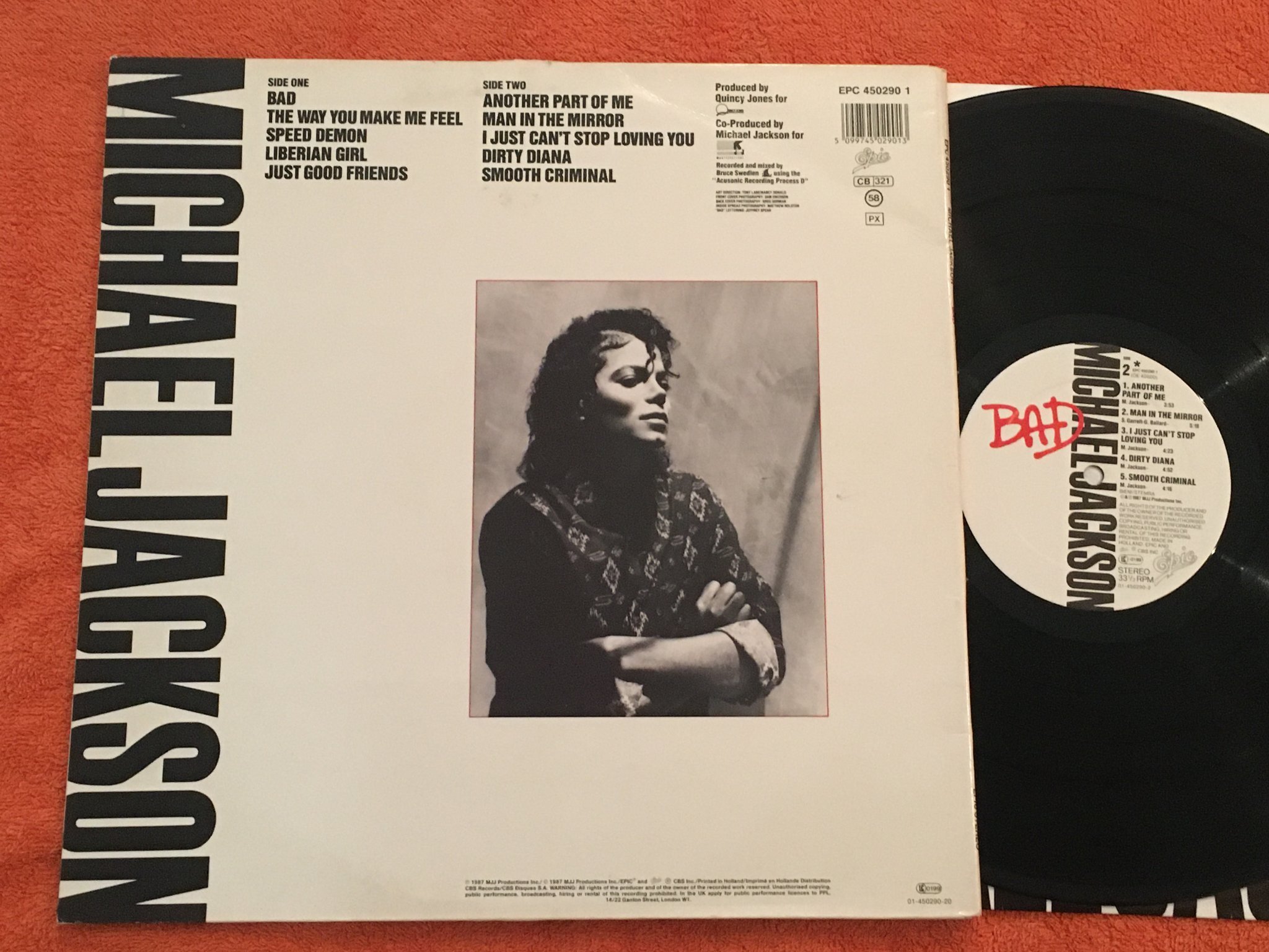 Omslagsbild för skivan MICHAEL JACKSON bad LP with PEPSI STICKER mega rare