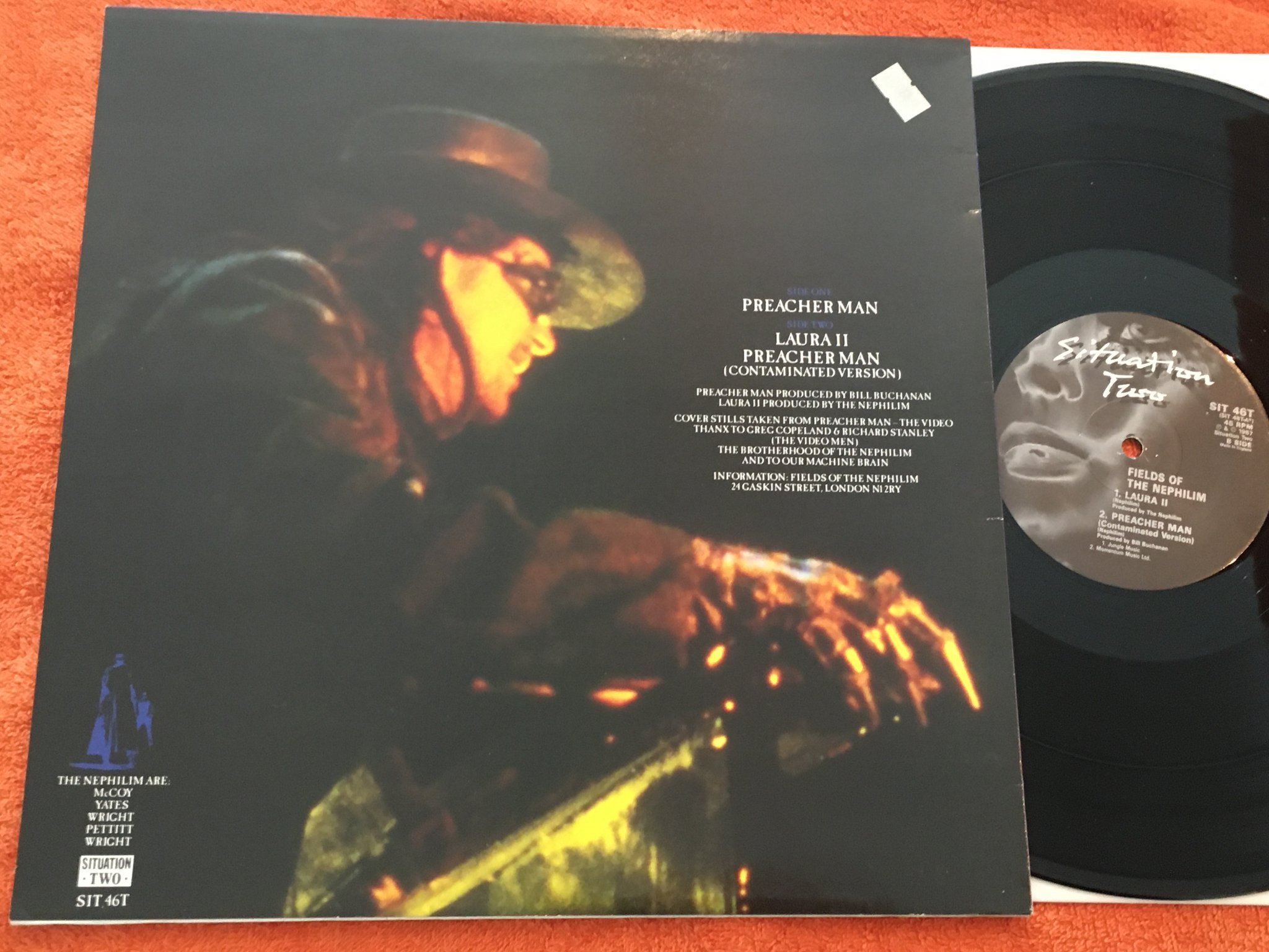 Omslagsbild för skivan FIELDS OF THE NEPHILIM preacher man 12"single -87 UK SITUATION TWO SIT 46T