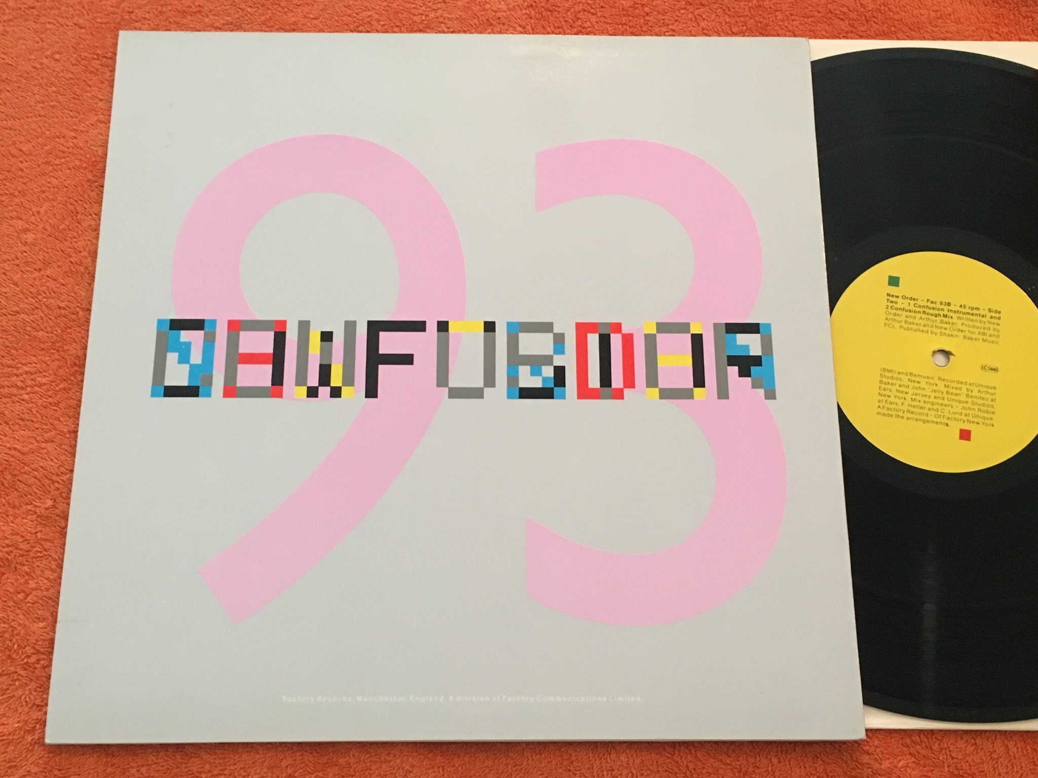Omslagsbild för skivan NEW ORDER confusion 12"single -83 FACTORY FAC 93