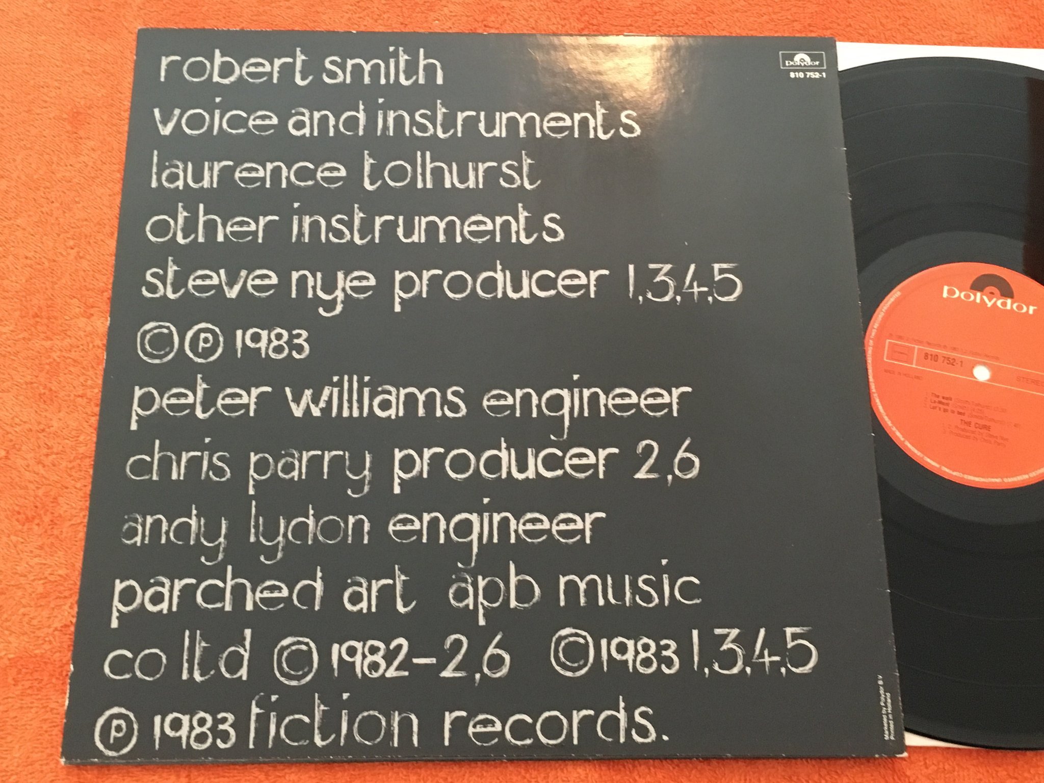 Omslagsbild för skivan THE CURE the walk 12"EP -82 POLYDOR 810 752-1