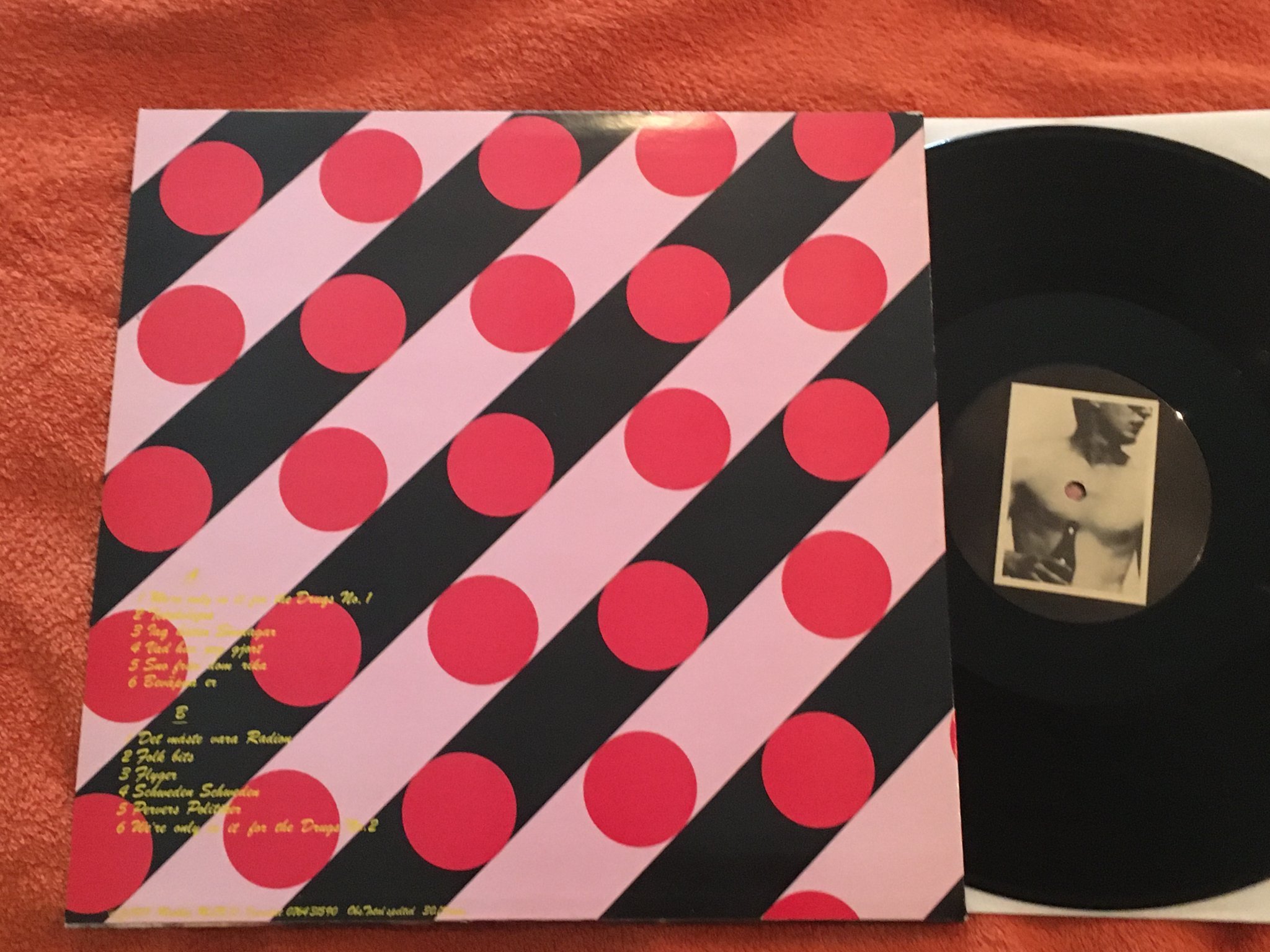 Omslagsbild för skivan EBBA GRÖN we're only in it for the drugs LP -79 Mistlur mlr 10 