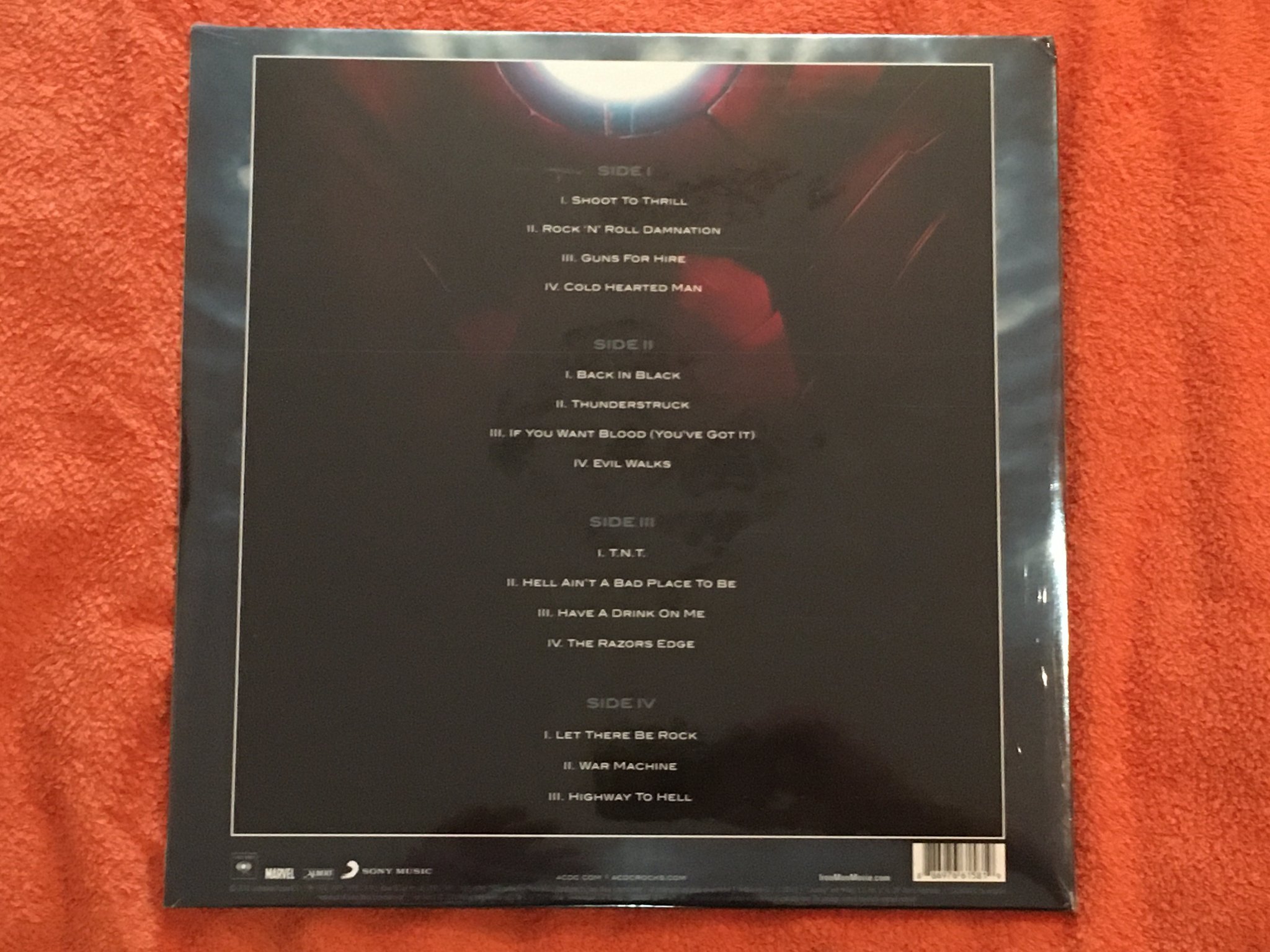 Omslagsbild för skivan AC/DC iron man 2 2xLP 2010 EU Still sealed 