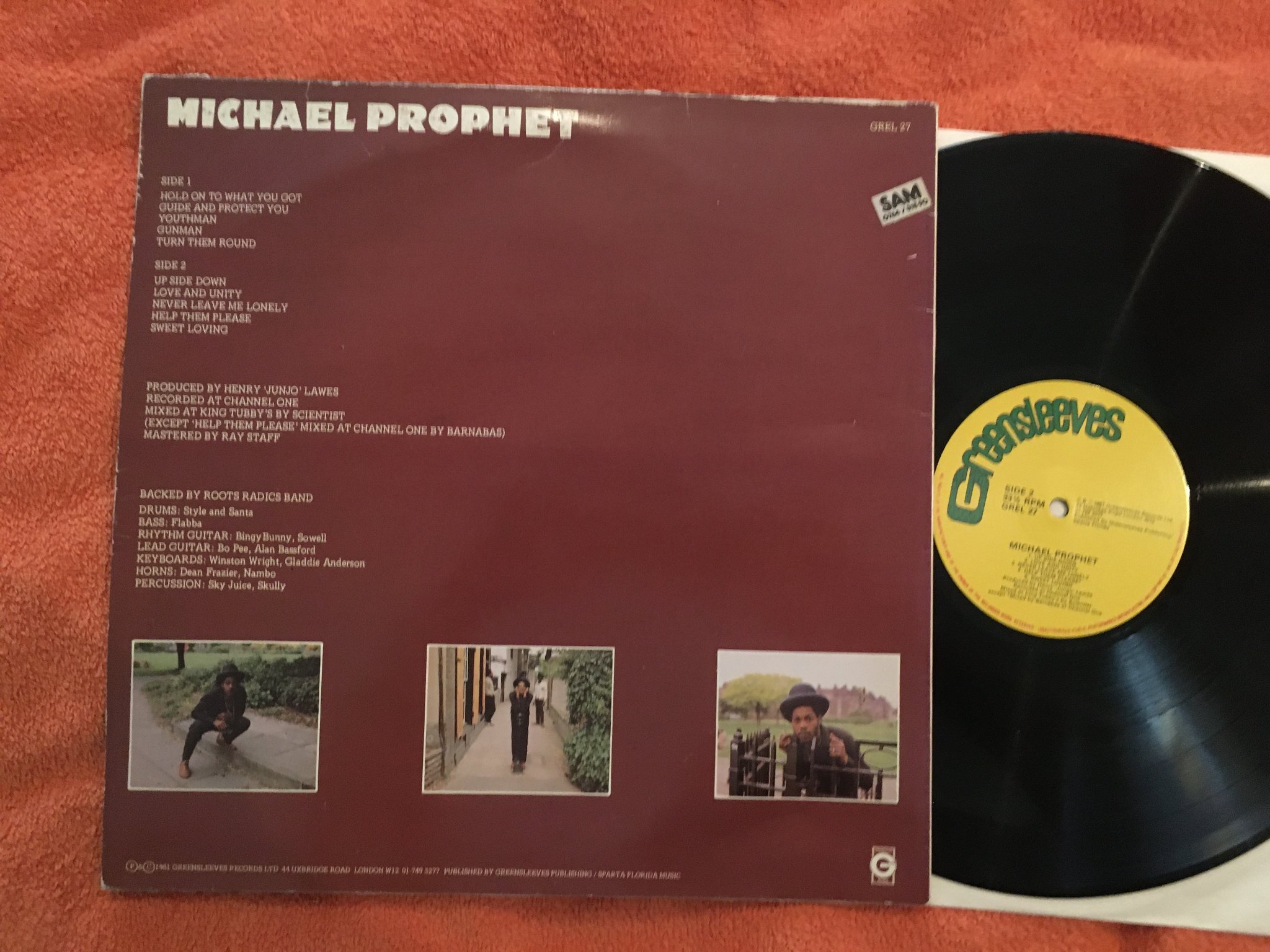 Omslagsbild för skivan MICHAEL PROPHET s/t LP -81 UK GREENSLEEVES GREL 27