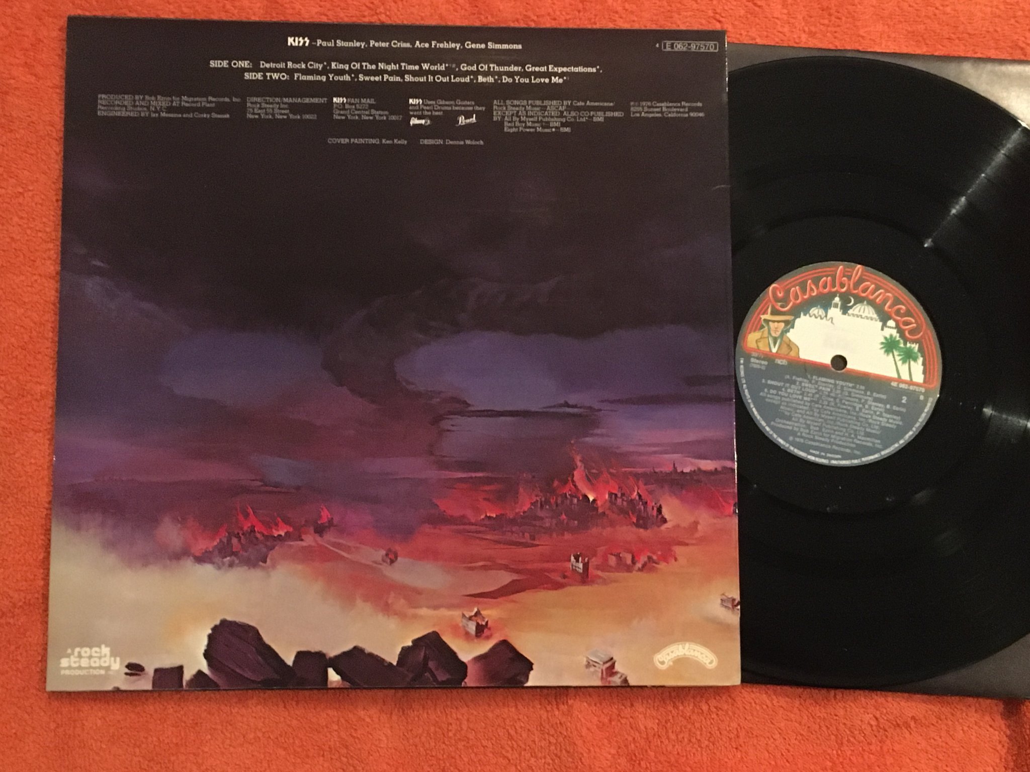 Omslagsbild för skivan KISS destroyer LP -76 Swe CASABLANCA 4E-062-97570