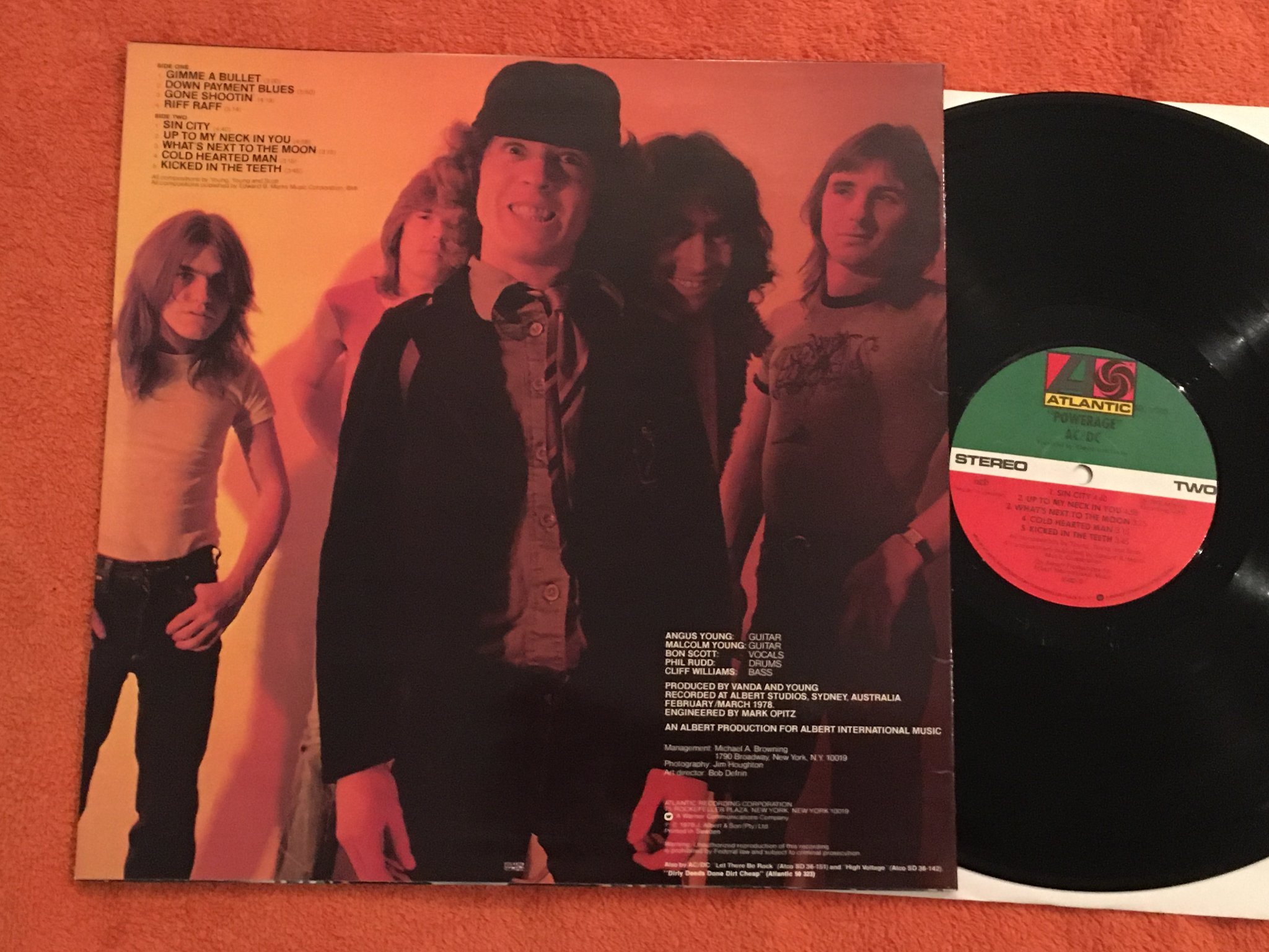 Omslagsbild för skivan ACDC powerage LP -78 Swe ATLANTIC SD 19180