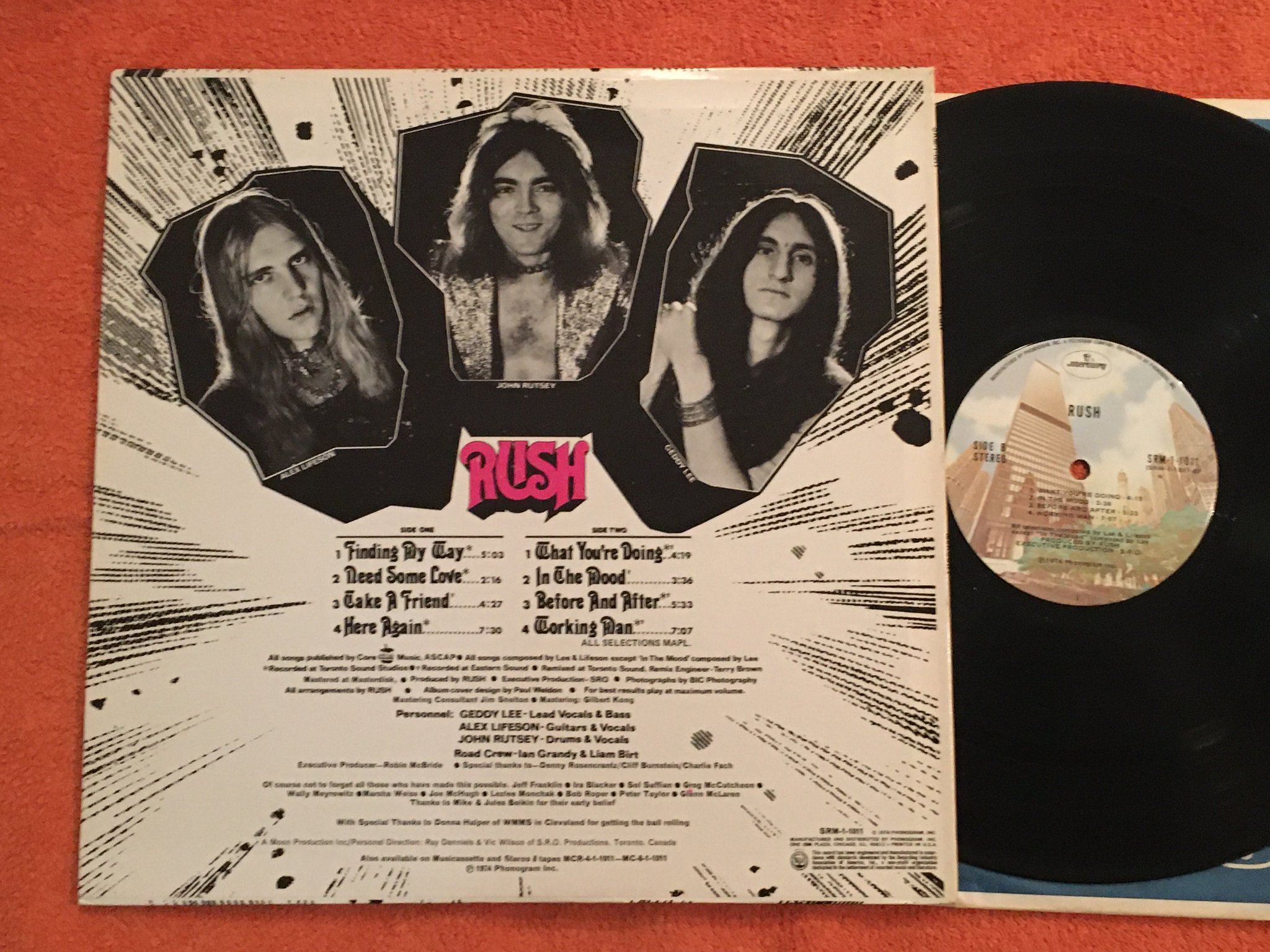 Omslagsbild för skivan RUSH s/t LP -74 Canada MERCURY SRM-1-1011 rare!!