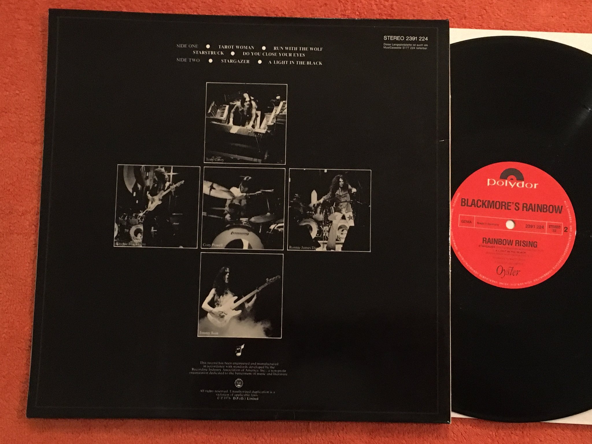 Omslagsbild för skivan BLACKMORE'S RAINBOW rainbow rising LP -76 Ger POLYDOR 2391 224