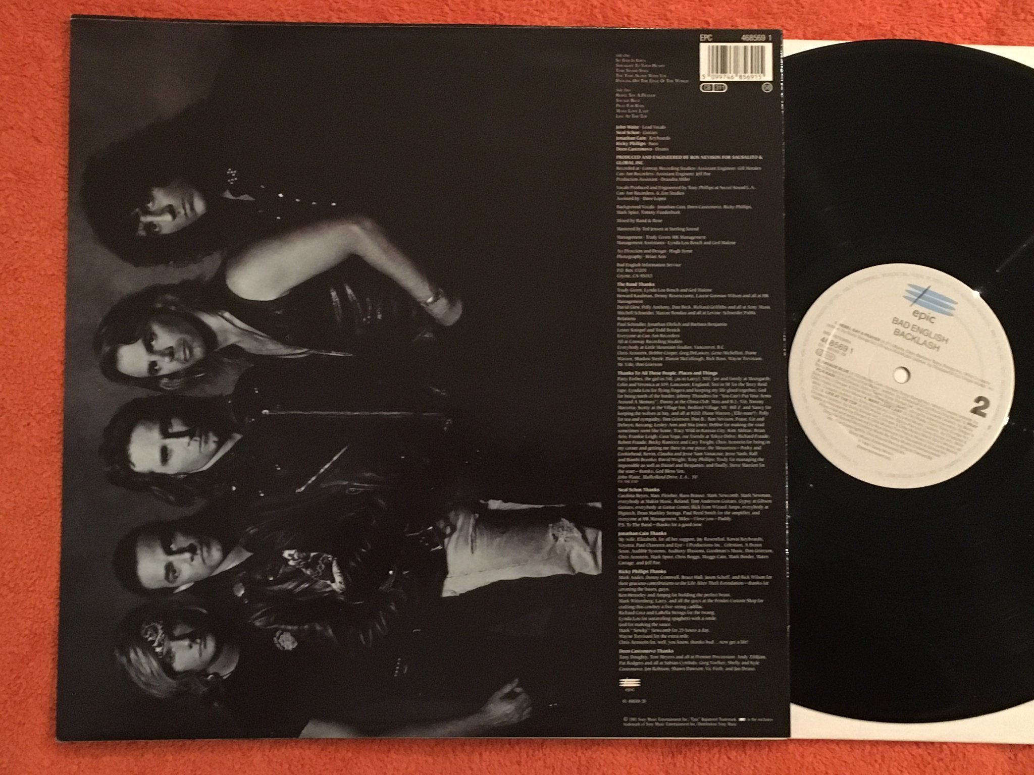 Omslagsbild för skivan BAD ENGLISH backlash LP -91 Hol EPIC 4685691 