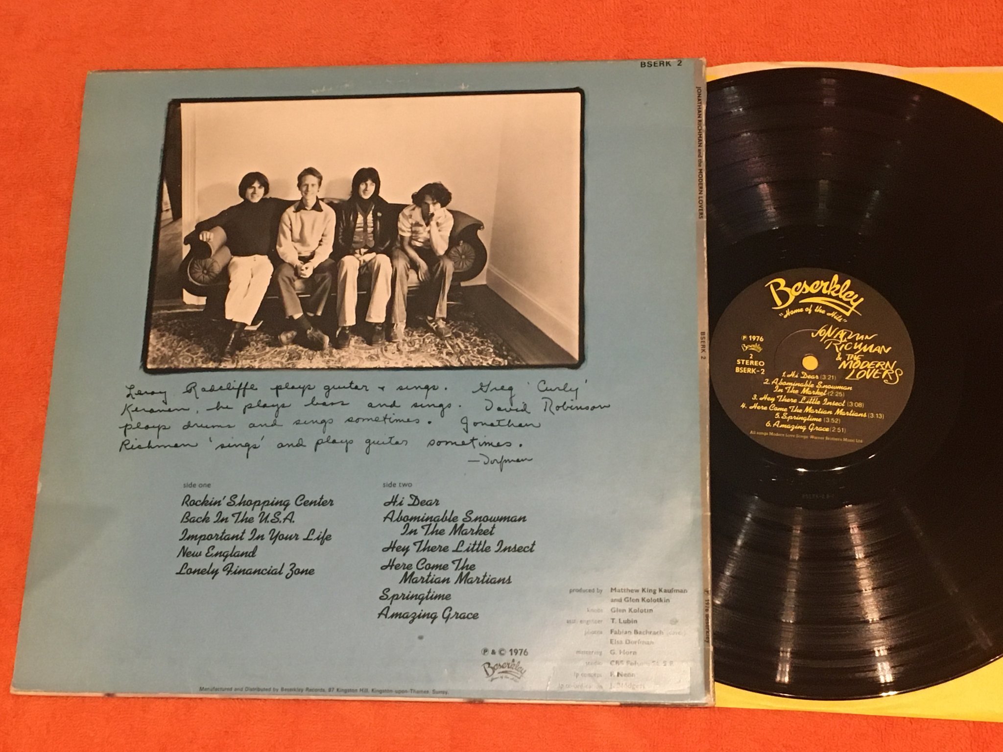Omslagsbild för skivan JONATHAN RICHMAN & THE MODERN LOVERS s/t LP -77 UK BESERKLEY BSERK 2