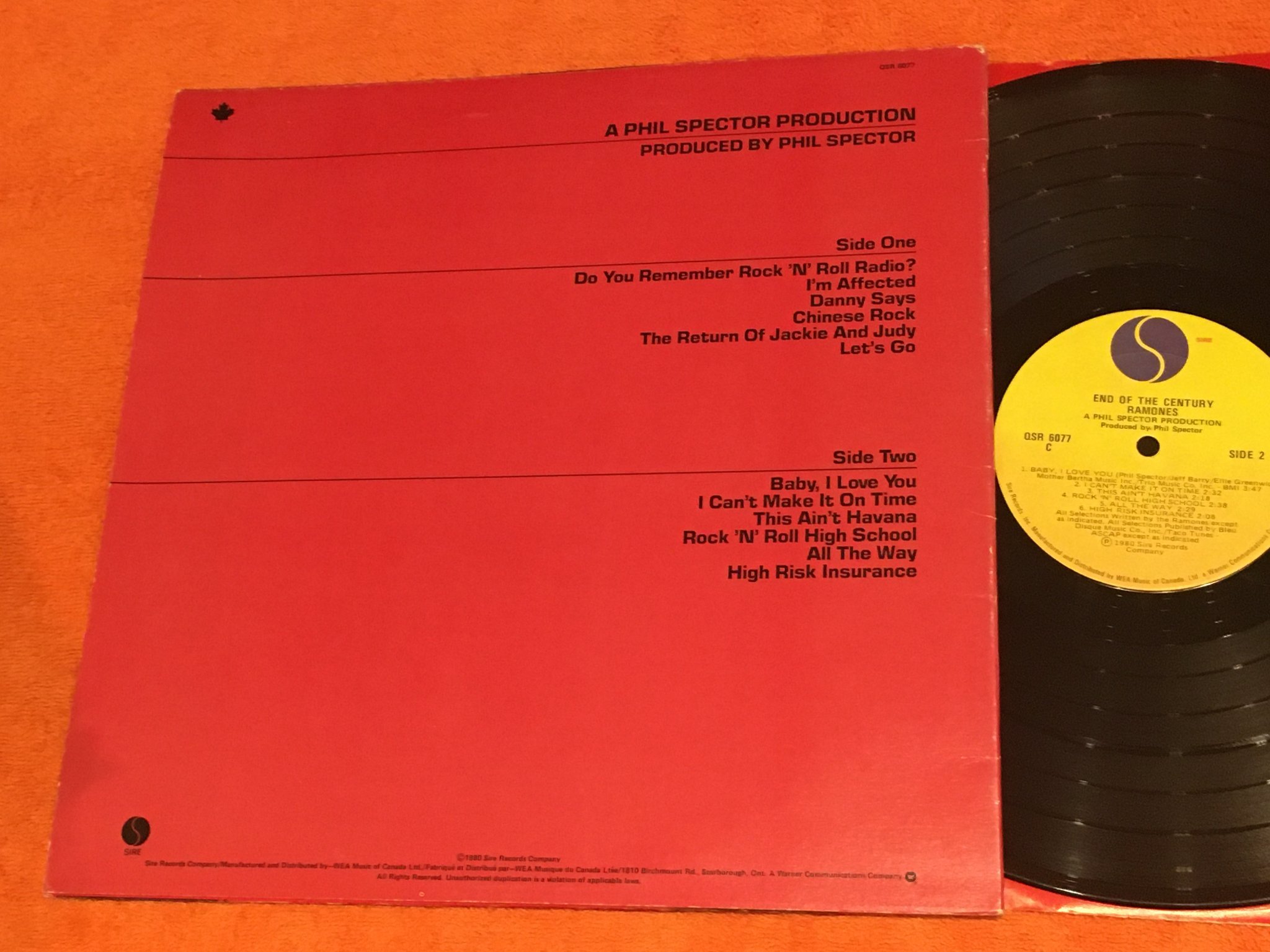 Omslagsbild för skivan RAMONES end of the century LP -80 Canada SIRE QSR 6077