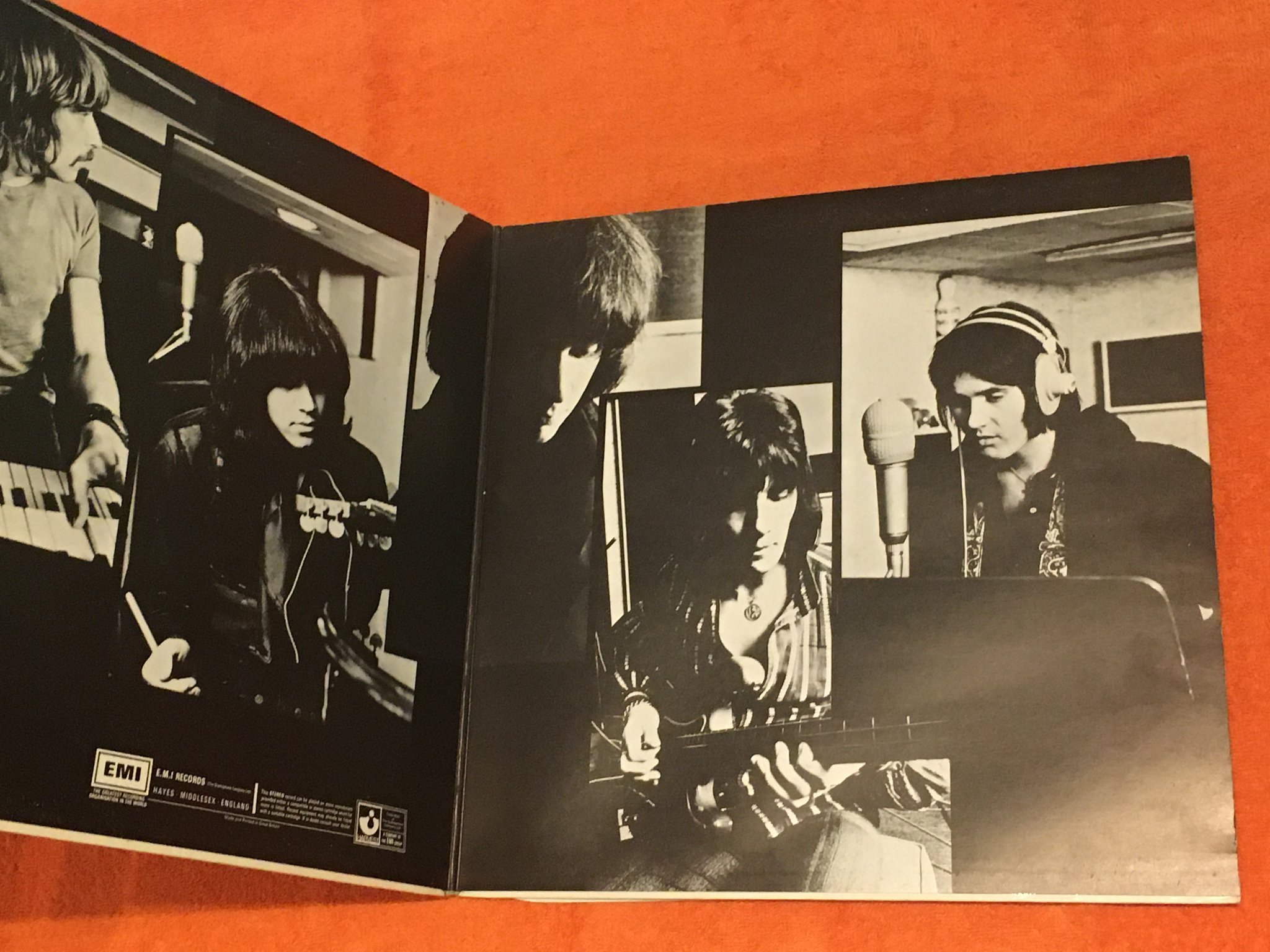 Omslagsbild för skivan DEEP PURPLE the book of taliesyn LP -66/71 UK HARVEST SHVL 751