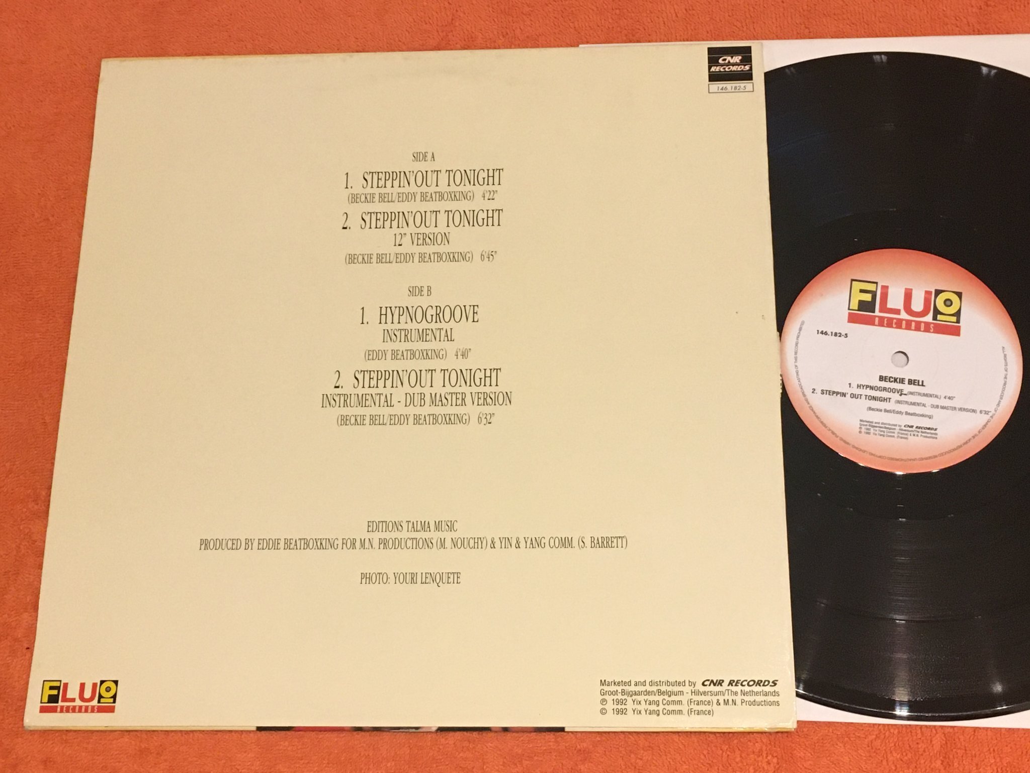 Omslagsbild för skivan BECKIE BELL Steppin' Out Tonight 12”MAXI Belgium FLUO 146182-5 VERY RARE!