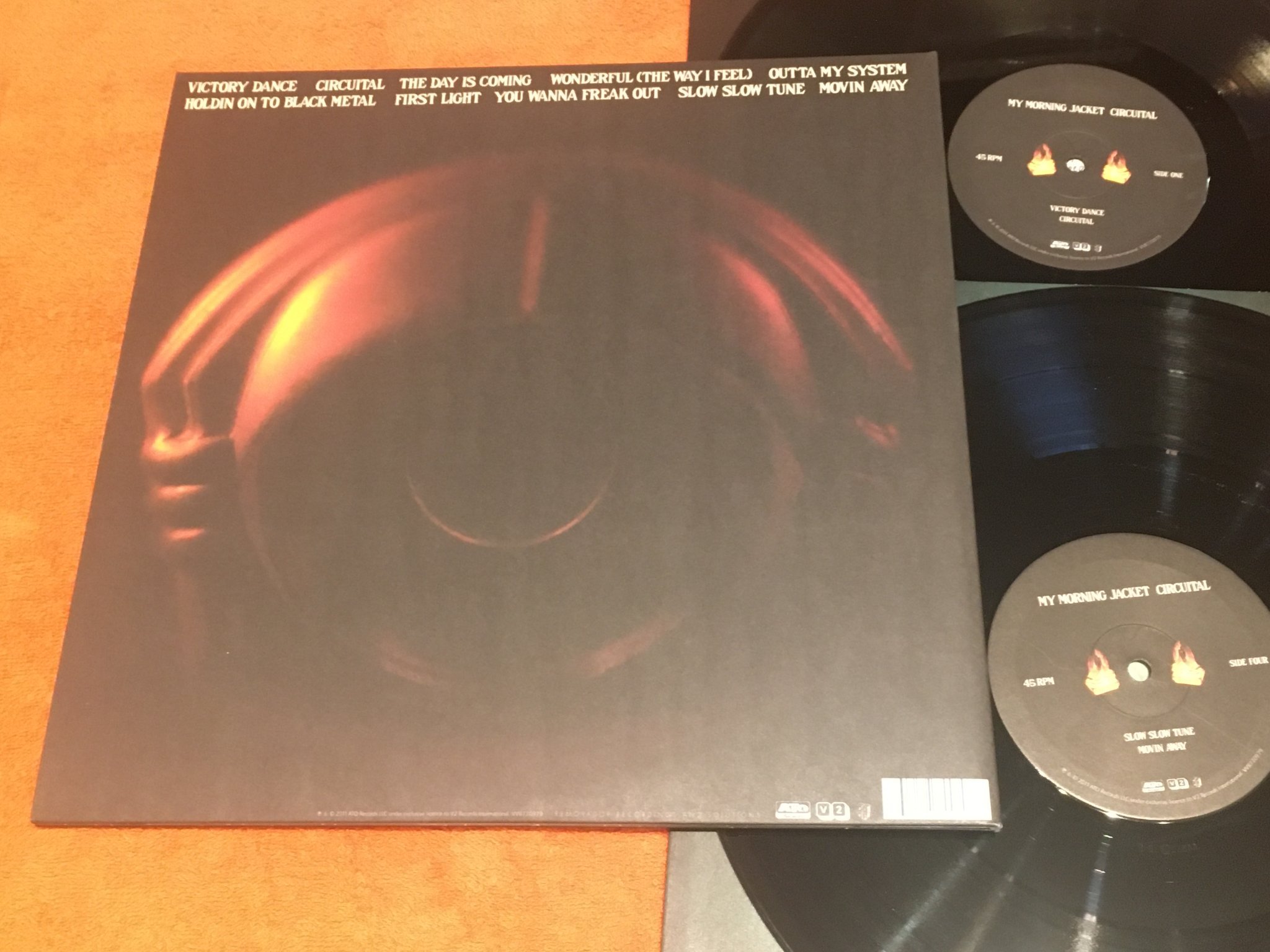 Omslagsbild för skivan MY MORNING JACKET circuital 2x12”SINGLE 2011 602527709796