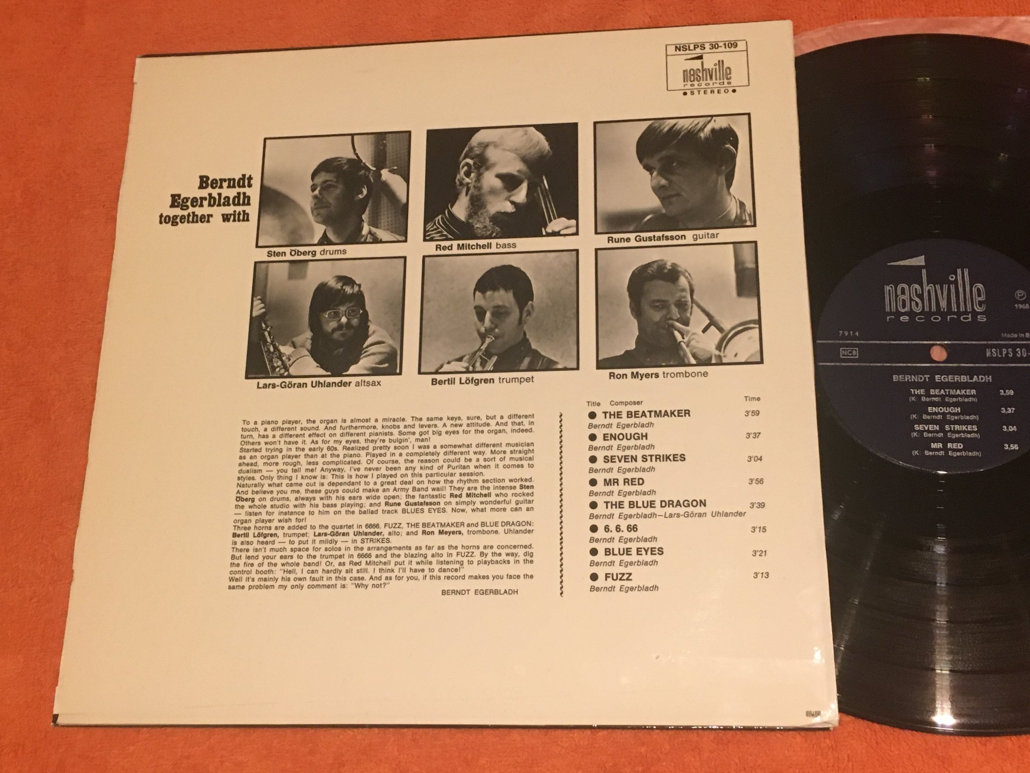 Omslagsbild för skivan BERNDT EGERBLADH Plays The Organ With A Swing LP -68 Swe NASHVILLE NSLPS 30-109